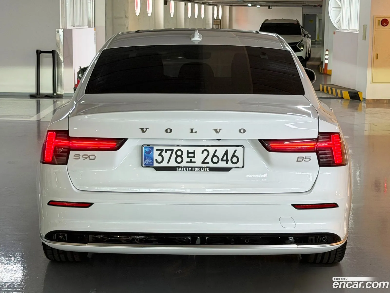 Volvo S90 2025 — 3
