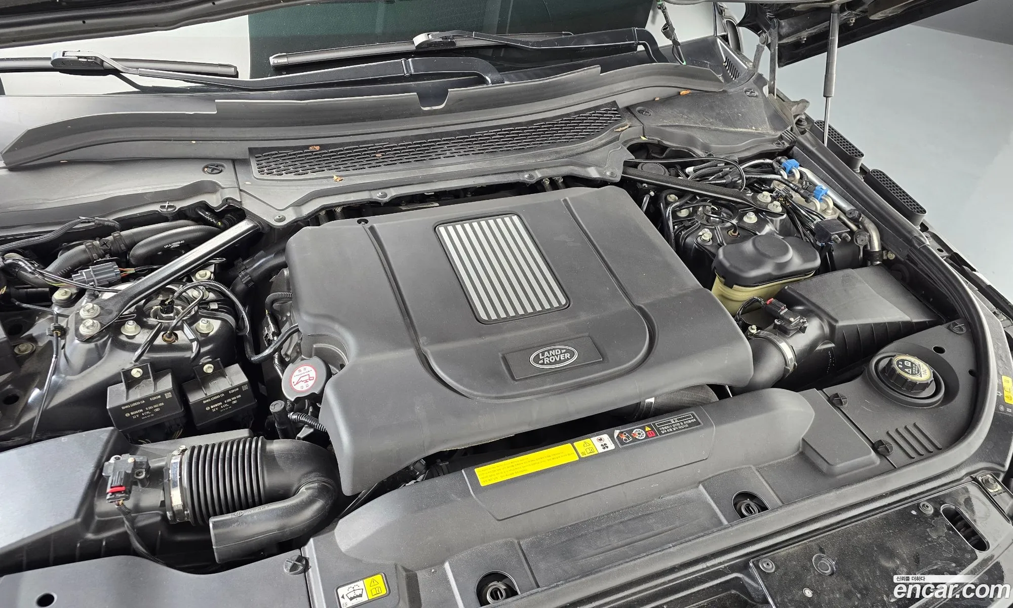 Land Rover Range Rover 2016 SALGA2JF3GA272226 — 13