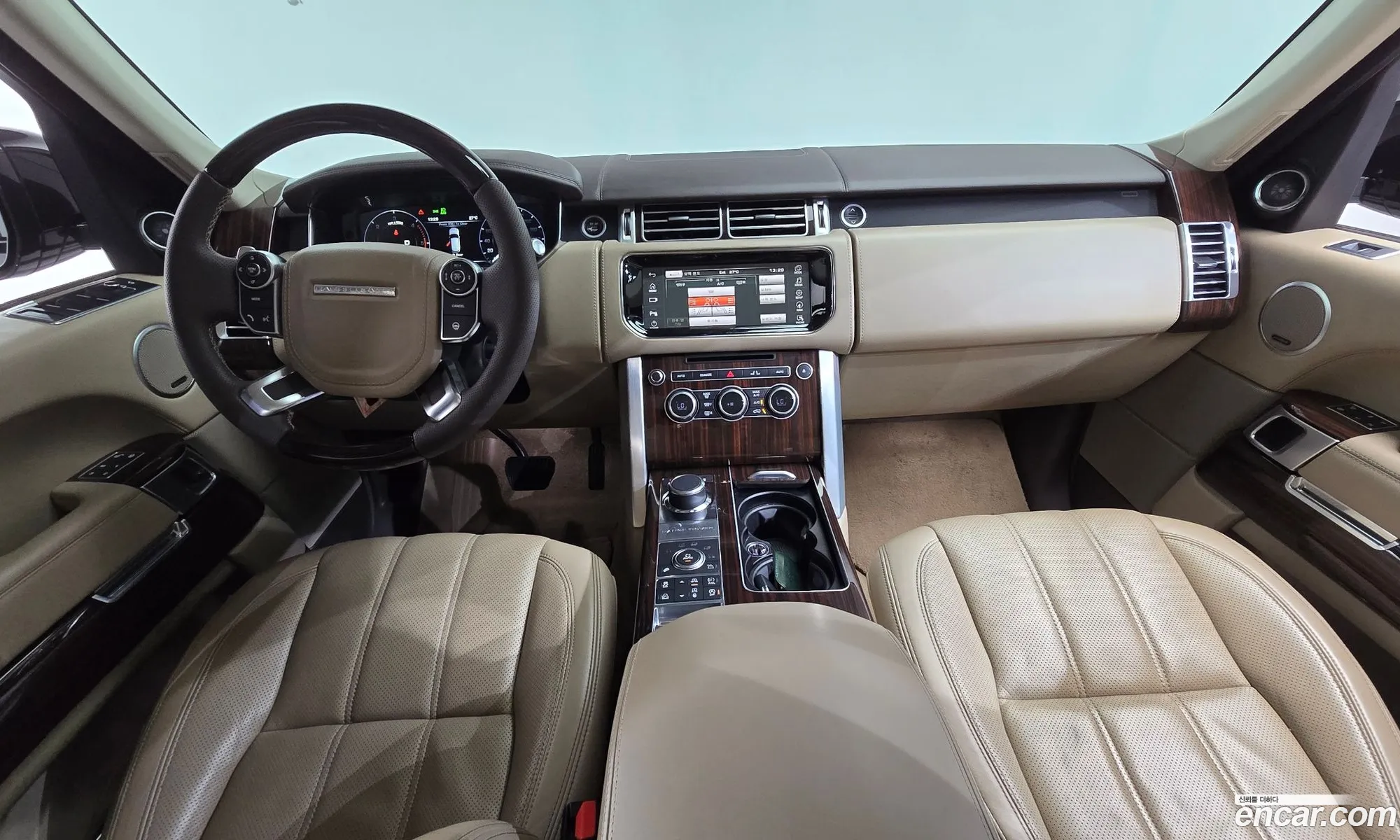 Land Rover Range Rover 2016 SALGA2JF3GA272226 — 15