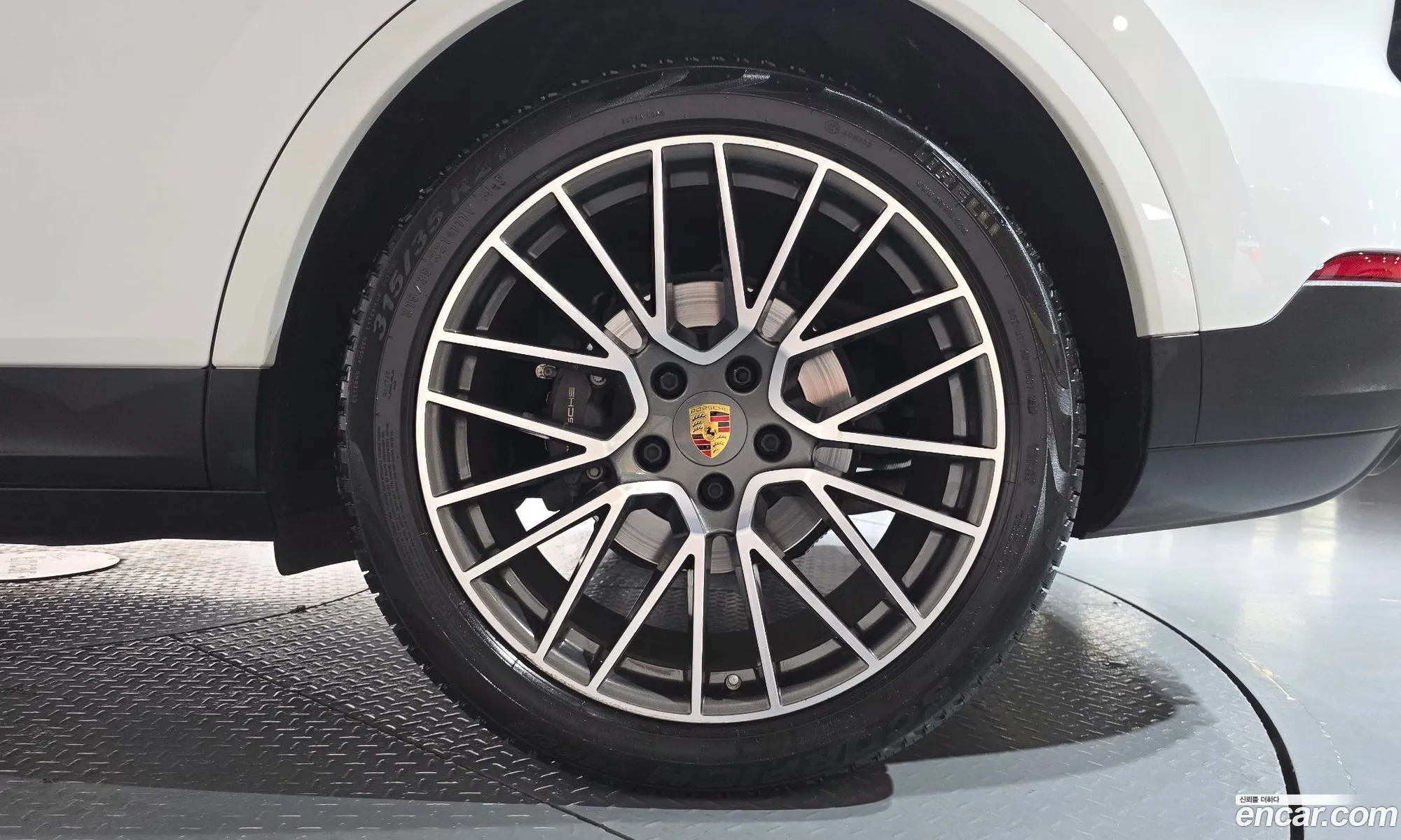 Porsche Cayenne 2020 WP1BA29Y9LDA66021 — 14