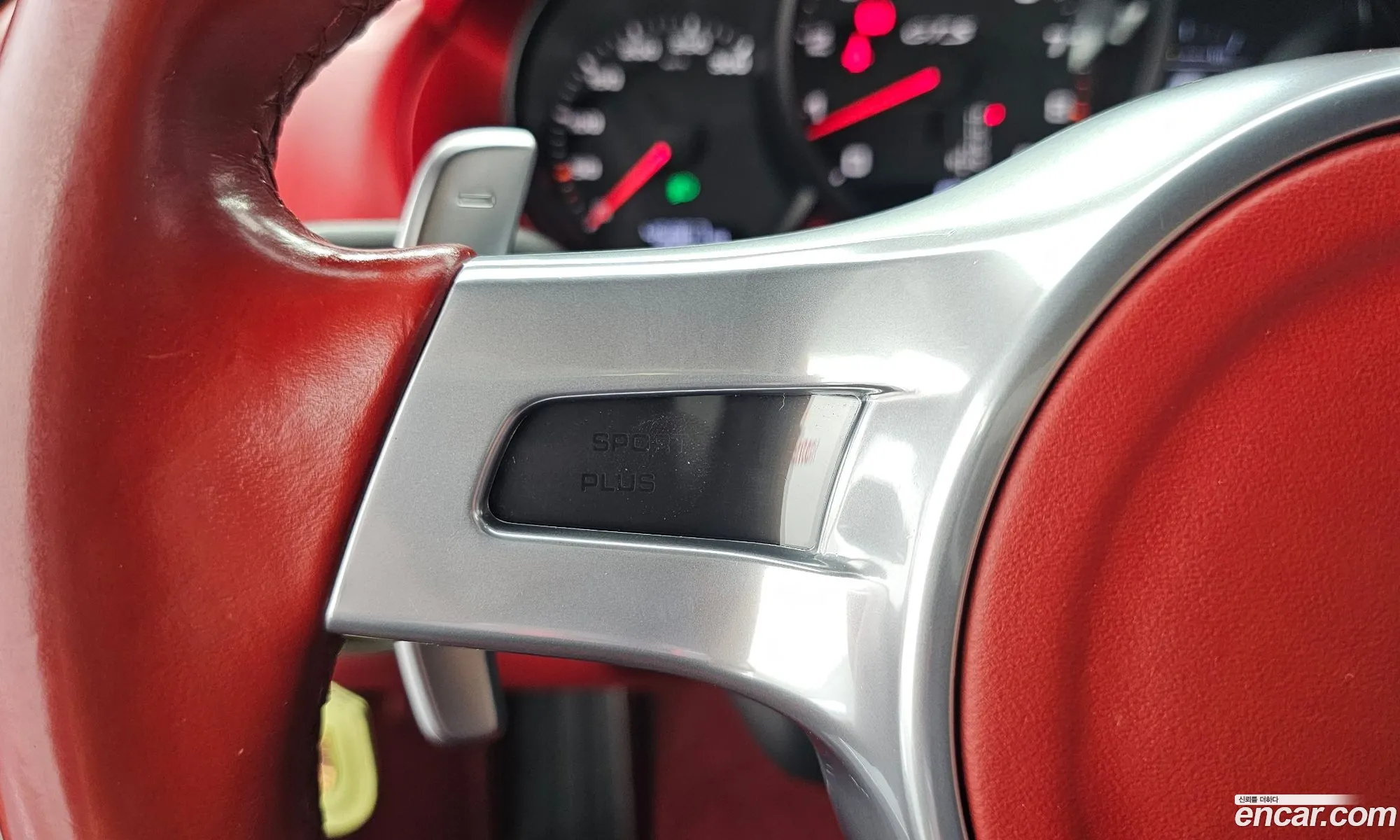Porsche Boxster 2015 WP0CB2984FS140321 — 18