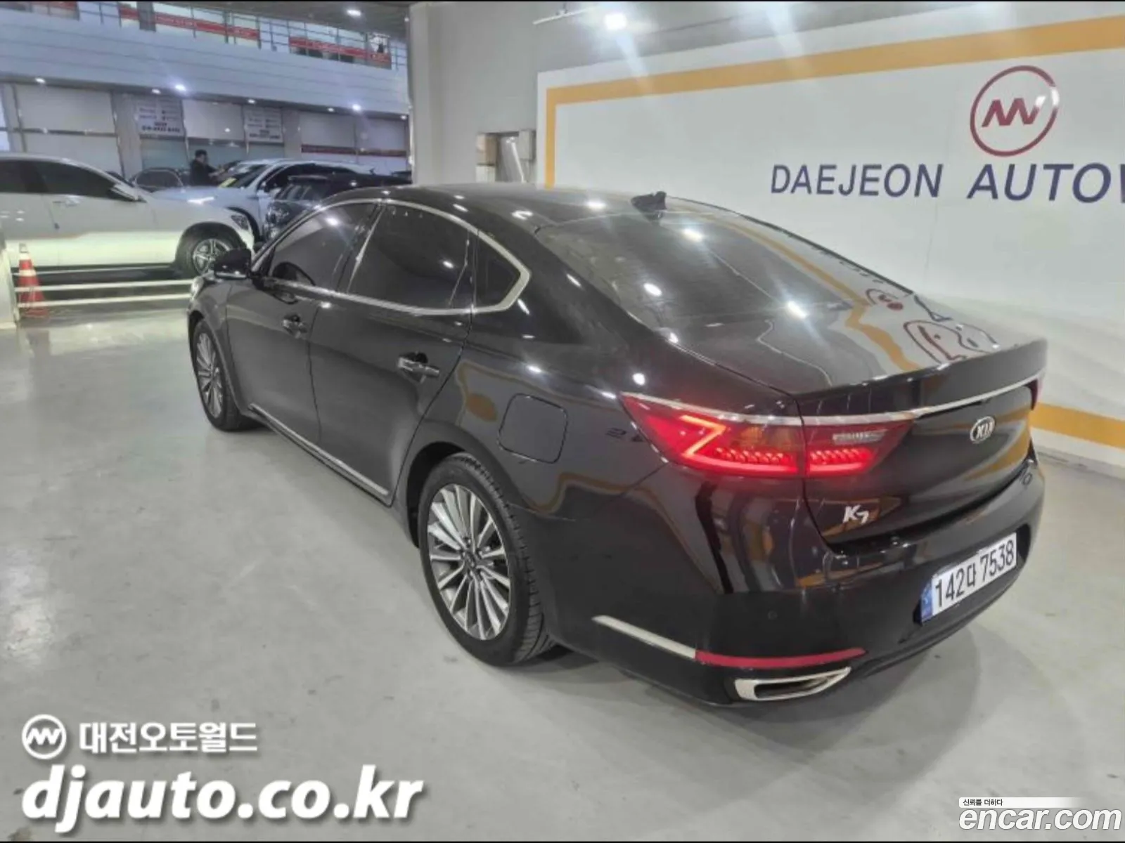 Kia K7 2019 — 3