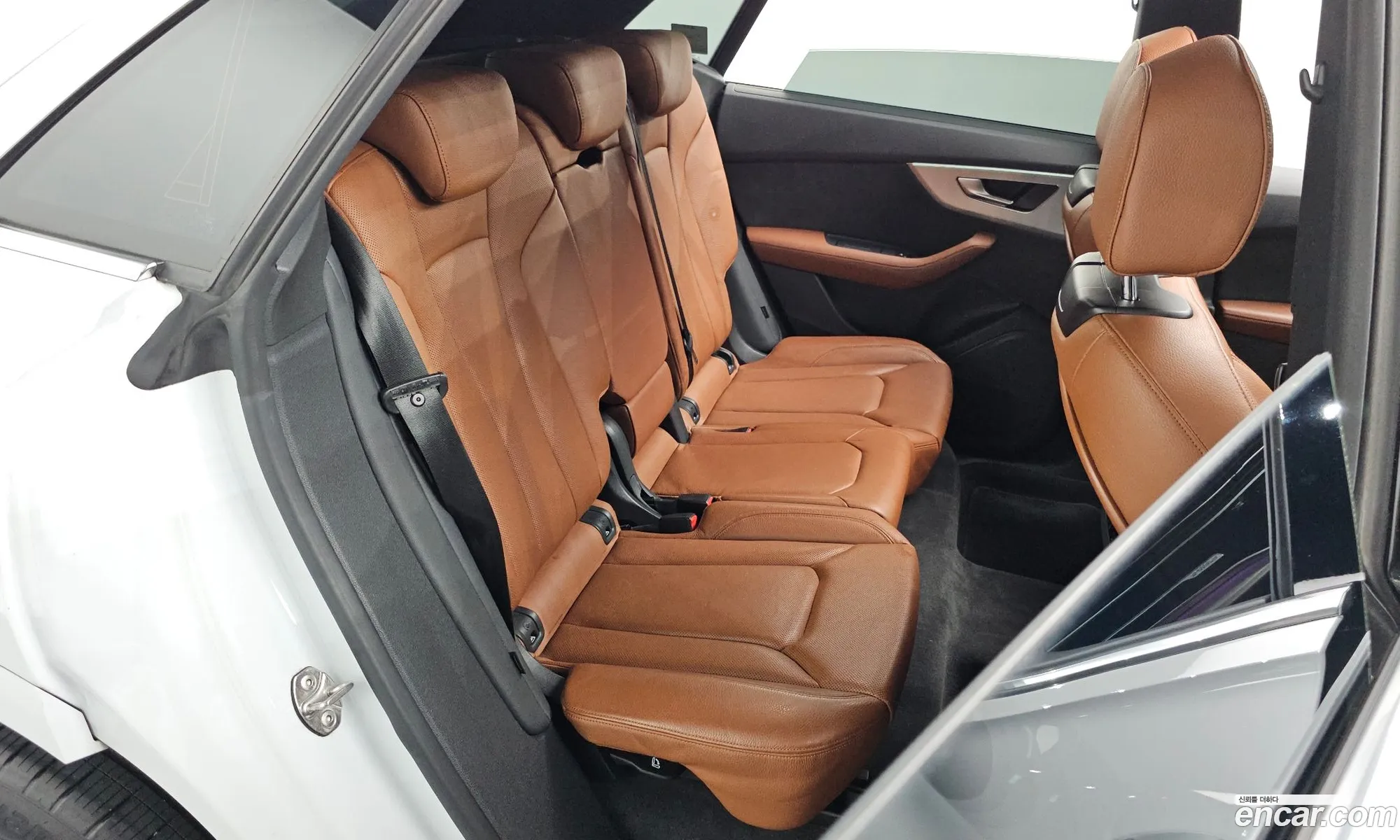 Audi Q8 2021 WAUZZZF17MD002454 — 15