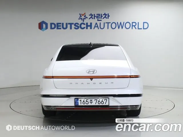 Hyundai Grandeur Hybrid 2023 — 3