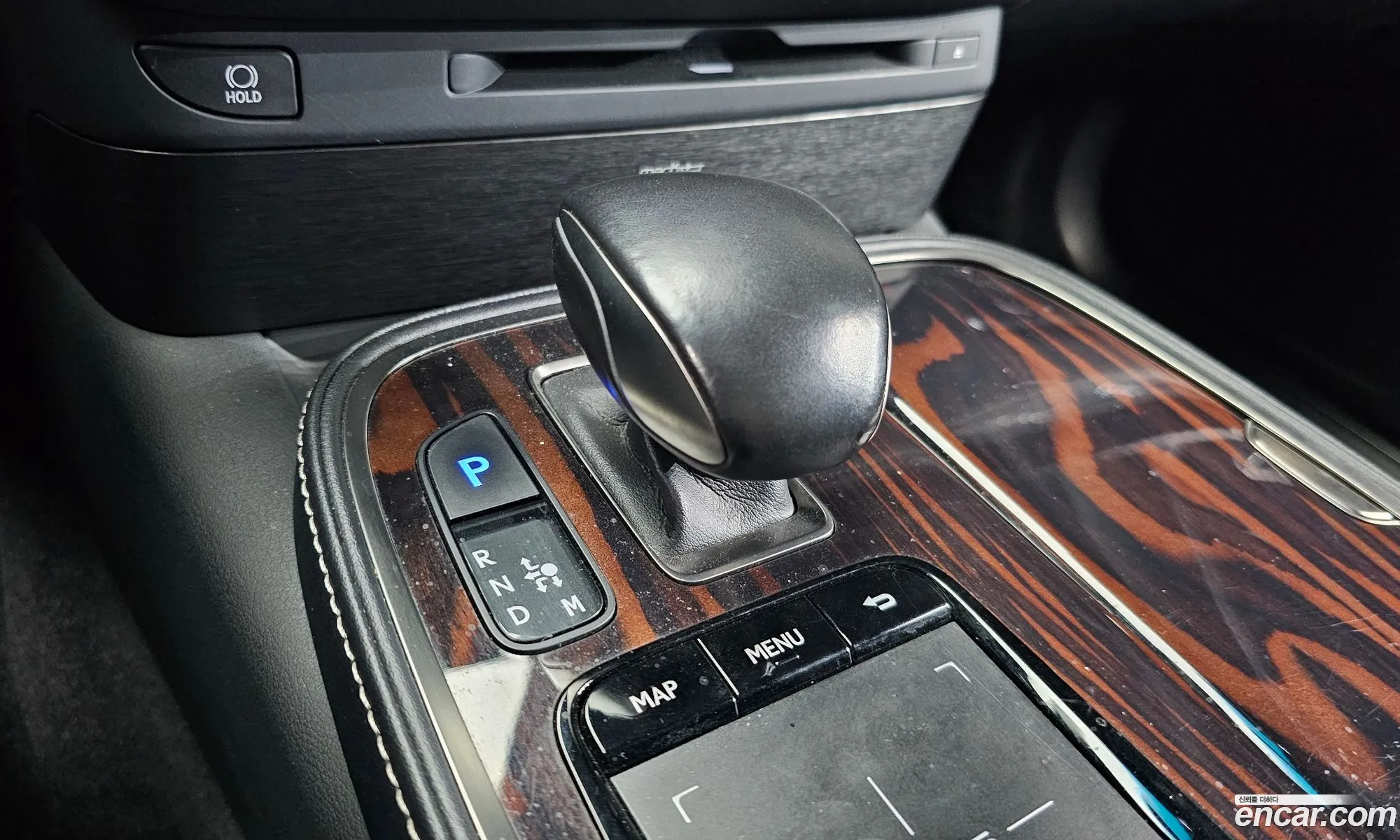 Lexus LS500h