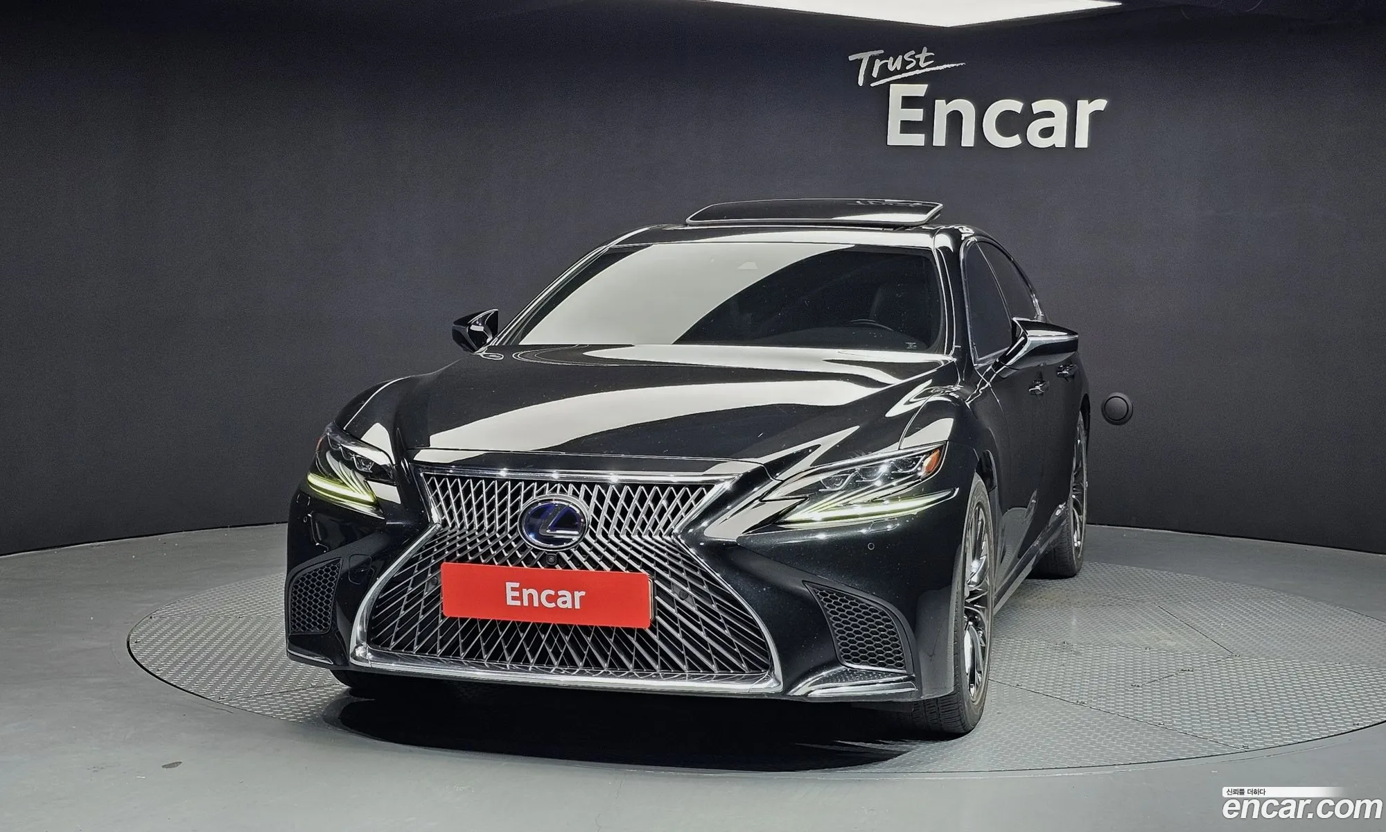 Lexus LS500h
