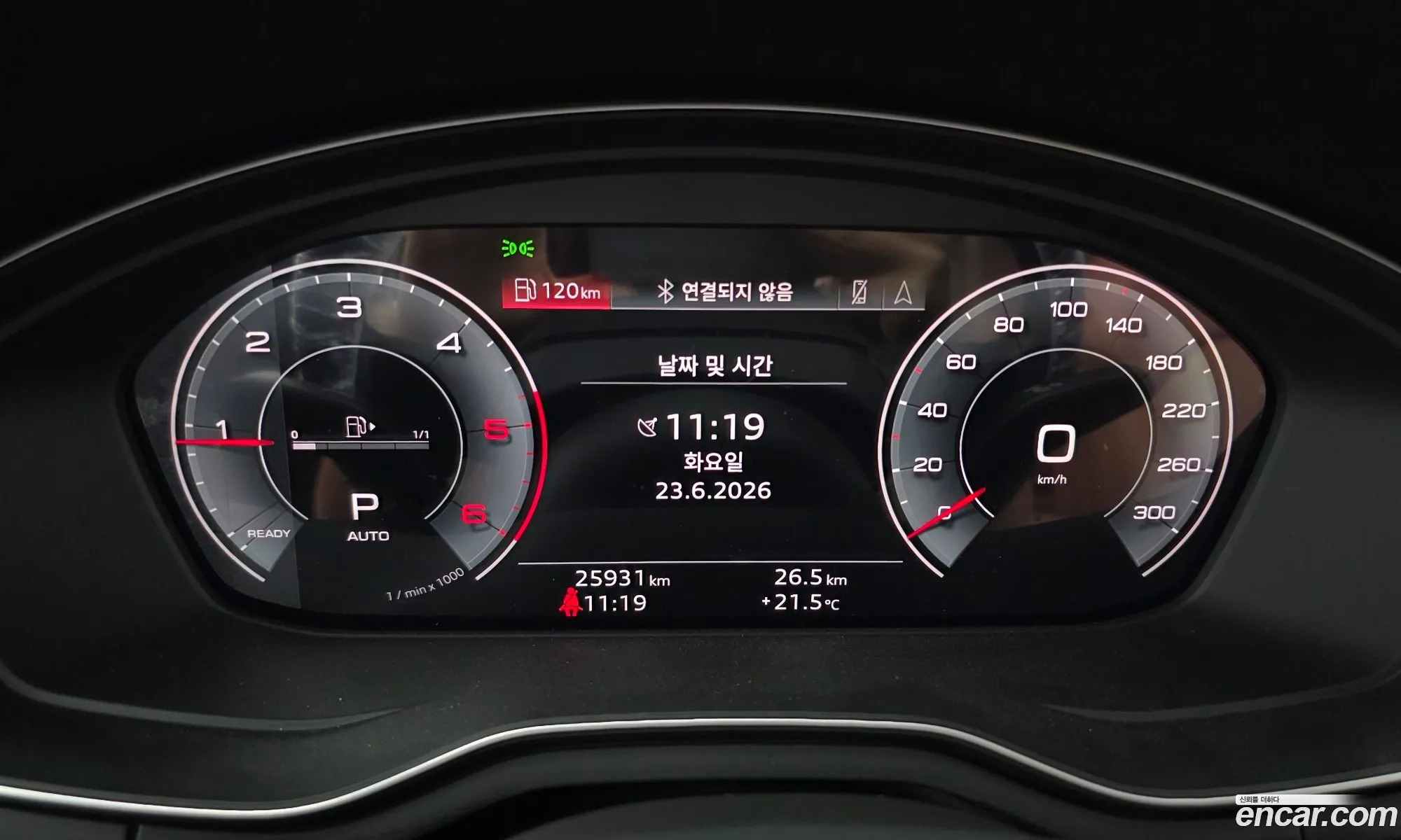 Audi A4 2021 WAUZZZF45MN001839 — 26