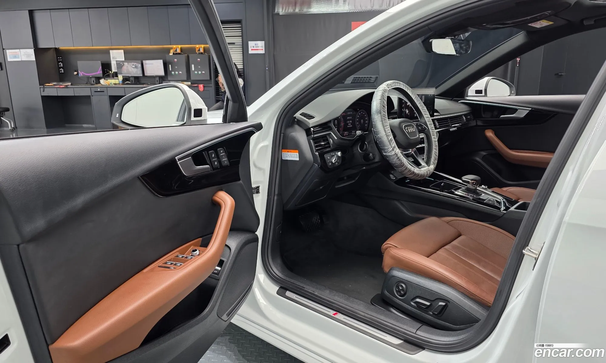 Audi A4 2021 WAUZZZF45MN001839 — 12