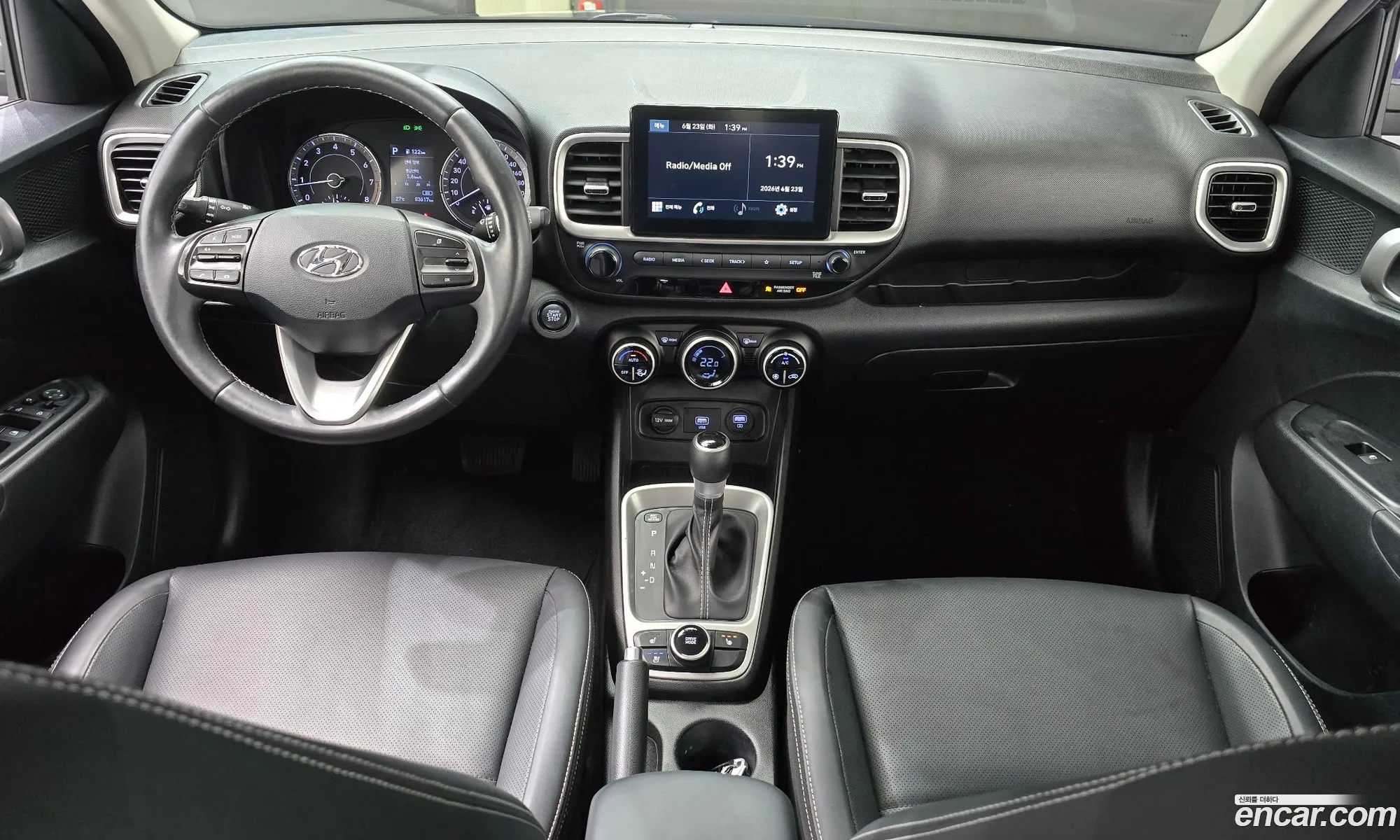 Hyundai Venue 2021 — 3