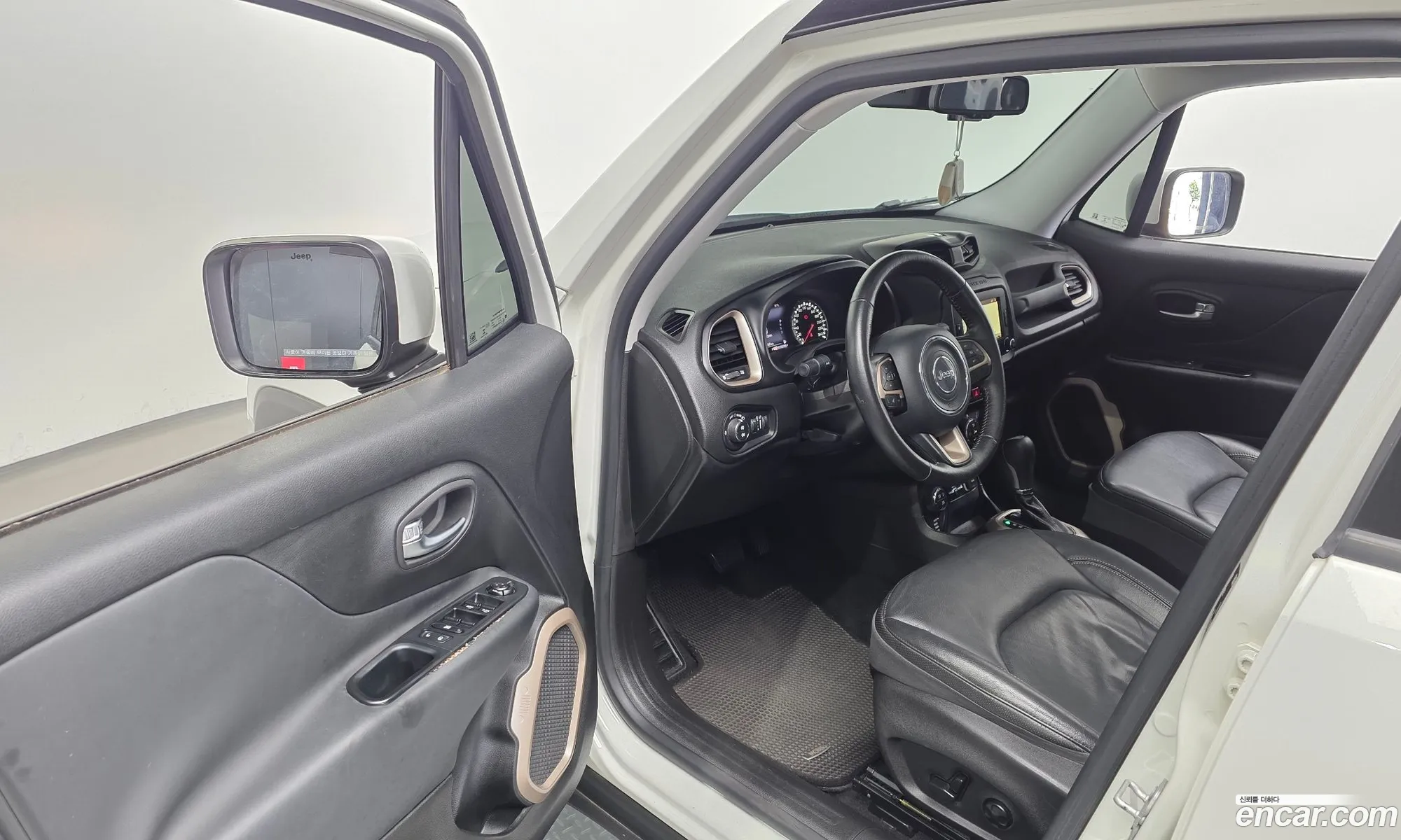 Jeep Renegade 2015 — 14