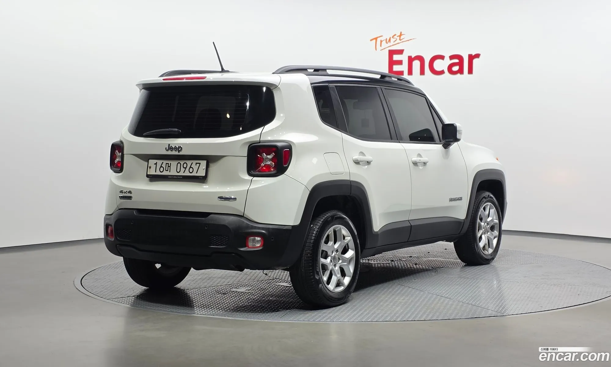Jeep Renegade 2015 — 9