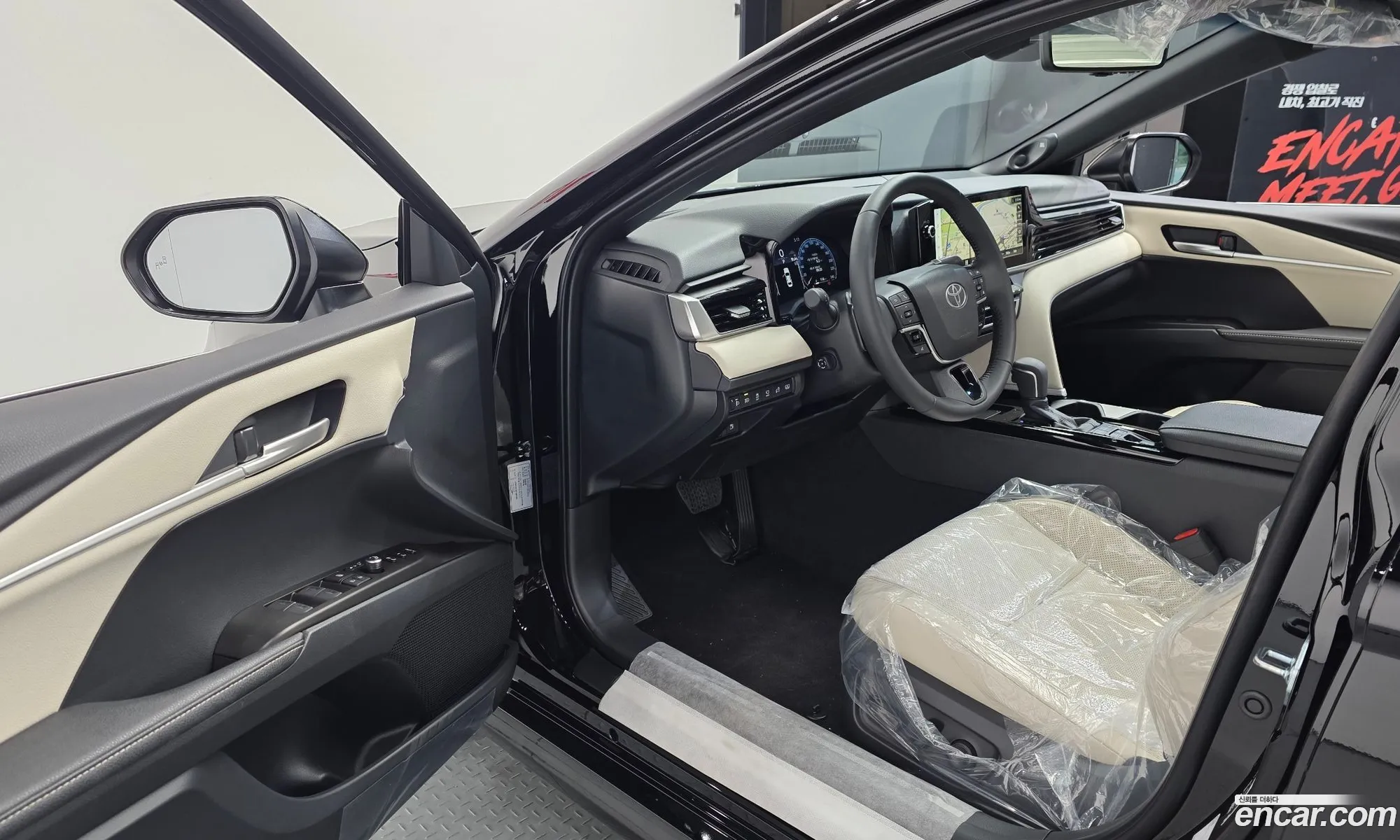 Toyota Camry 2026 — 7
