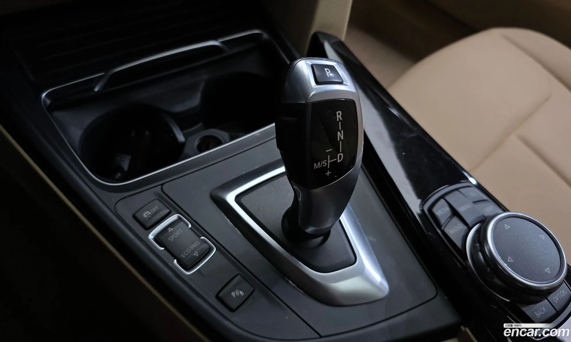 BMW 3 Series 2016 WBA8C9105GK652296 — 6