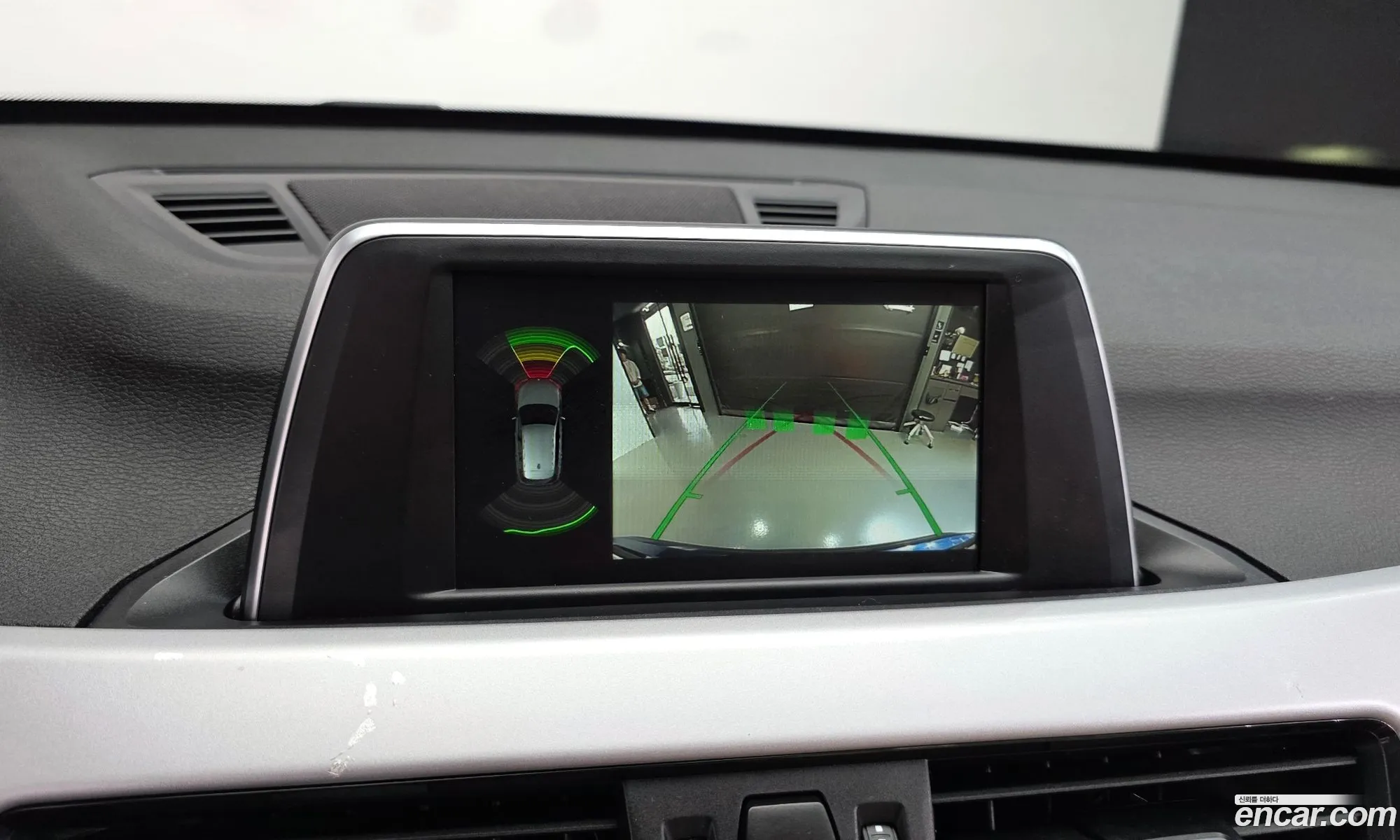 BMW X1 2018 WBAJJ1107JEF61533 — 3