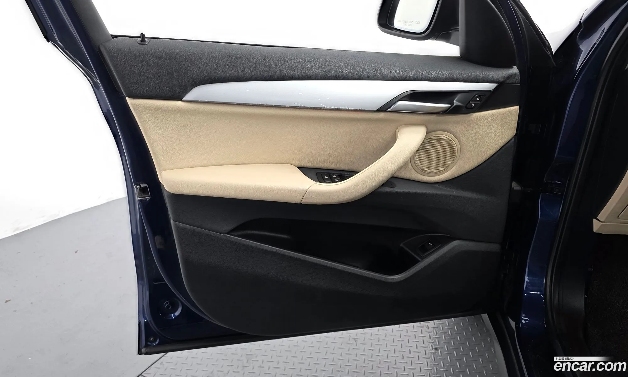 BMW X1 2018 WBAJJ1107JEF61533 — 5