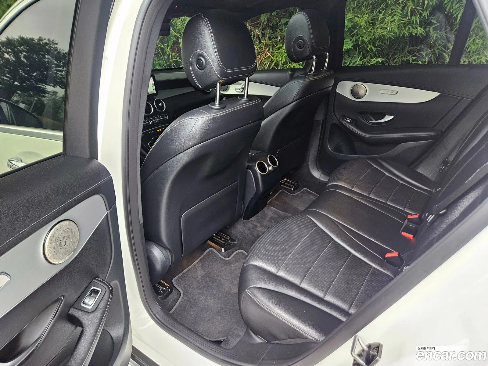 Mercedes-Benz GLC-Class X253 2021 — 6