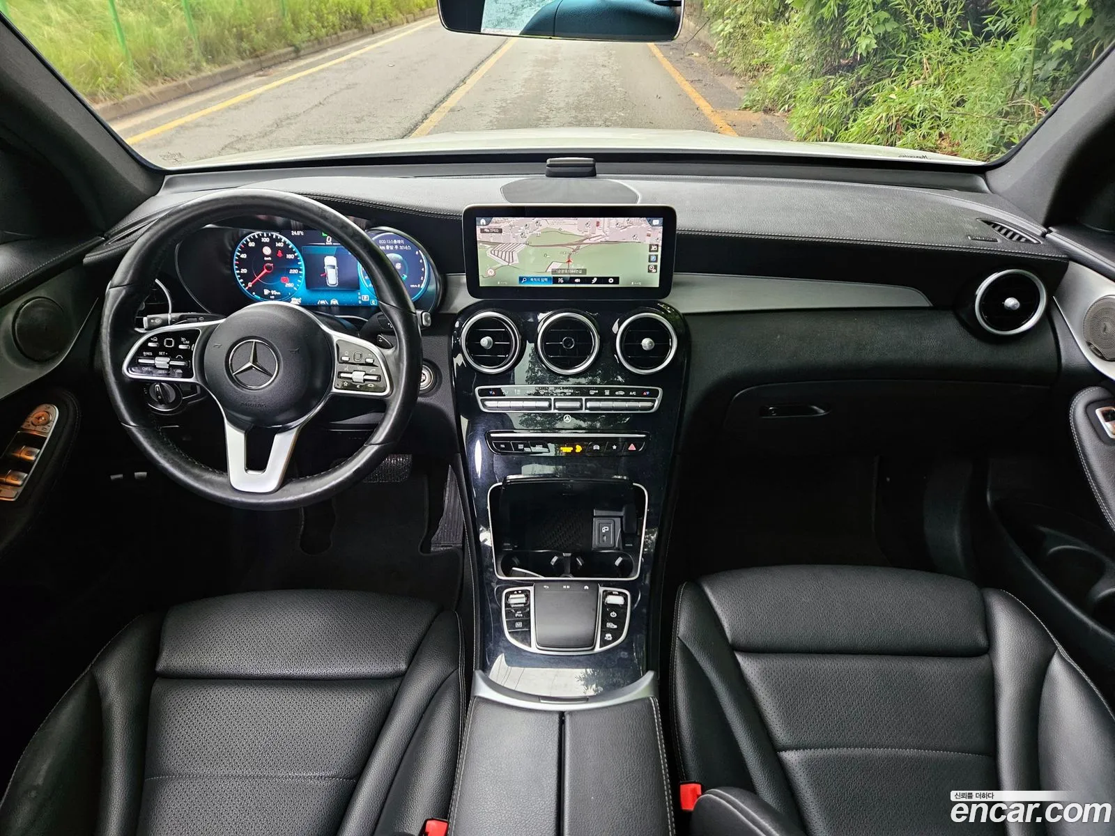 Mercedes-Benz GLC-Class X253 2021 — 10