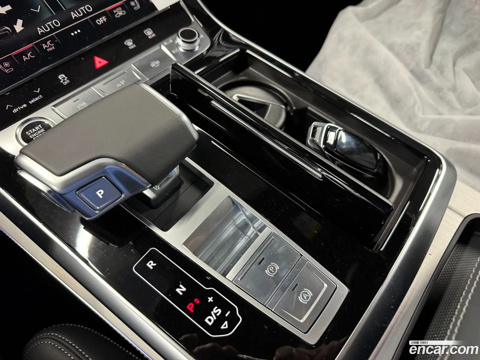 Audi Q7 2026 — 6