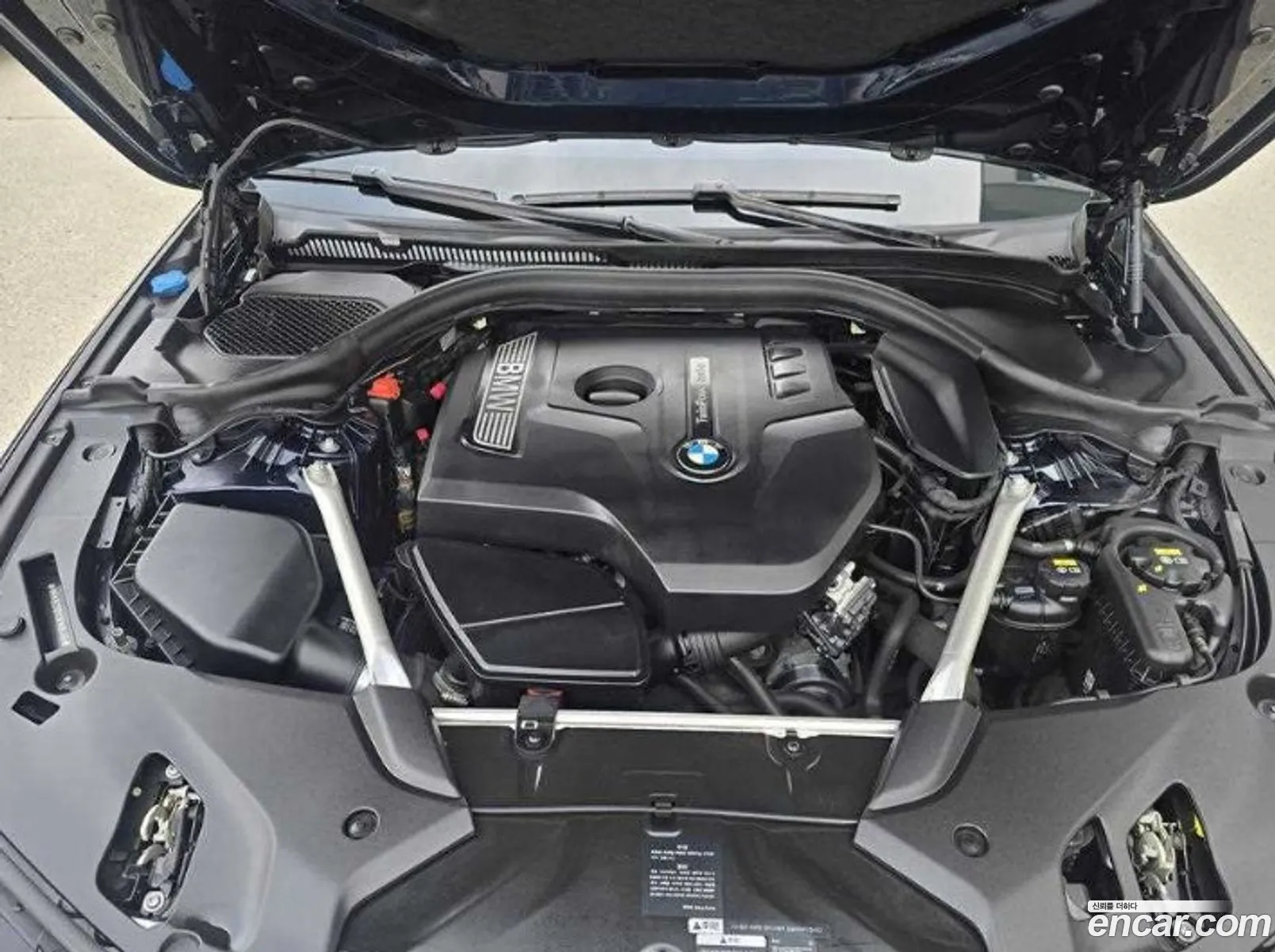 BMW 5 Series 2019 — 15