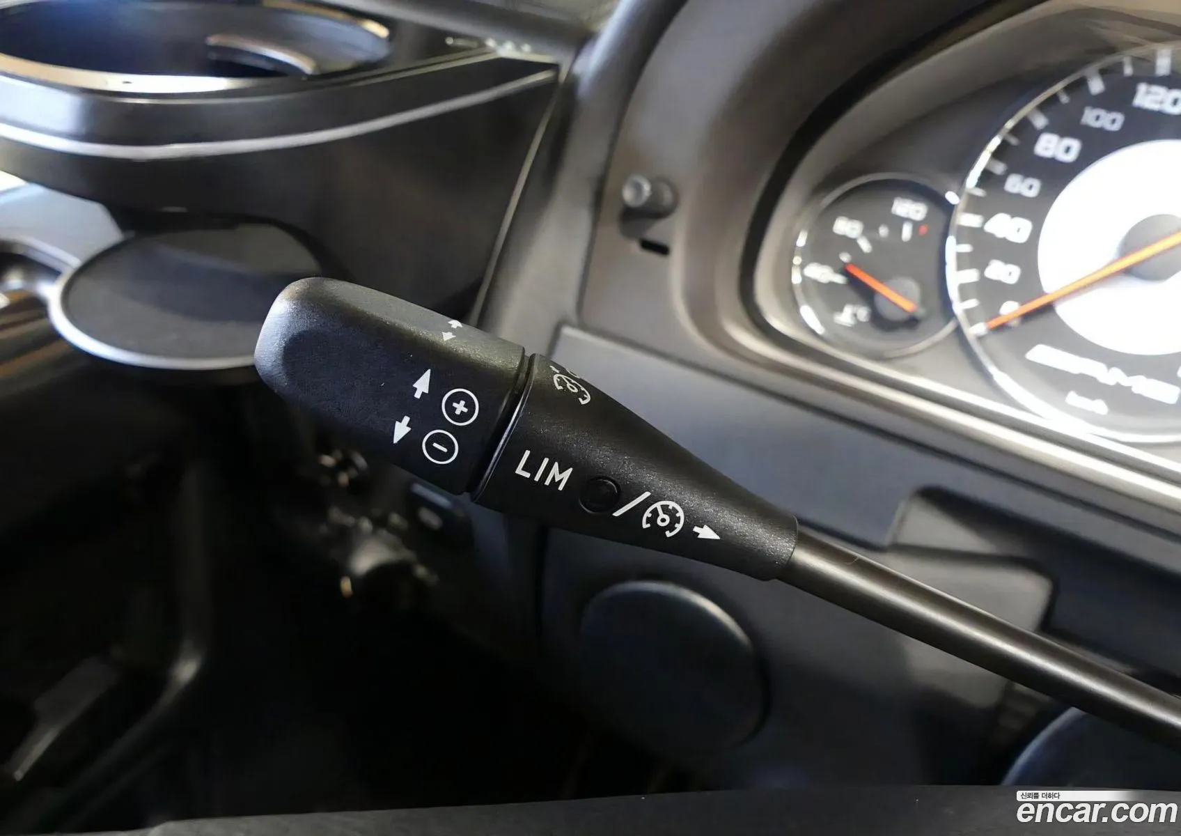 Mercedes-Benz G-Class W463 2009 — 12