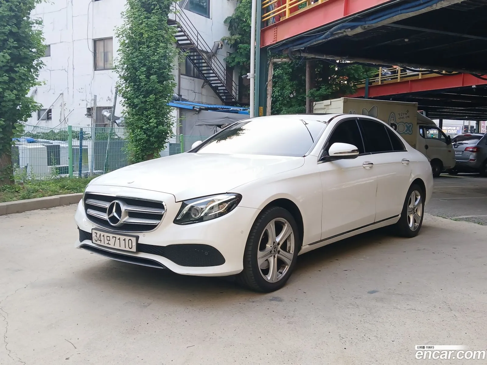 Mercedes-Benz E-Class W213 2018 — 19