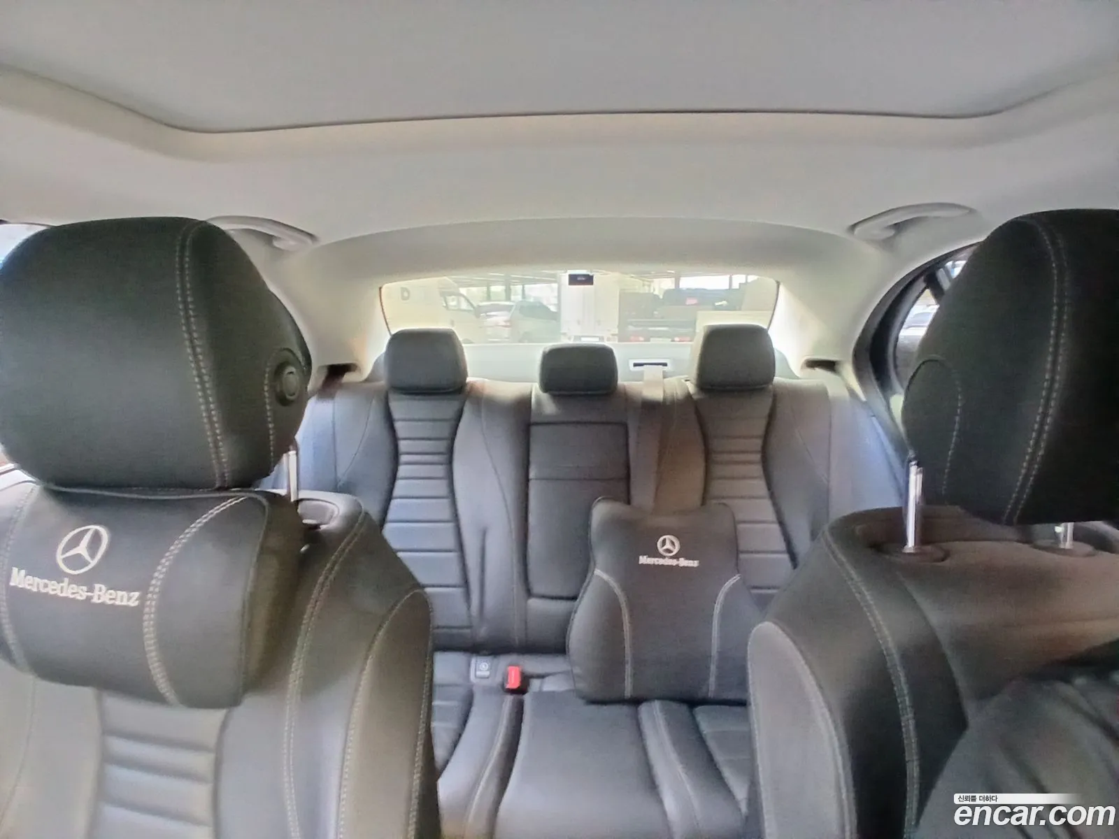 Mercedes-Benz E-Class W213 2018 — 13