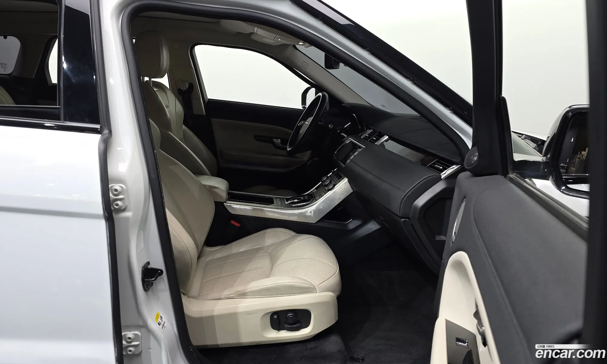 Land Rover Range Rover Evoque 2016 SALVA2BN6GH108652 — 18