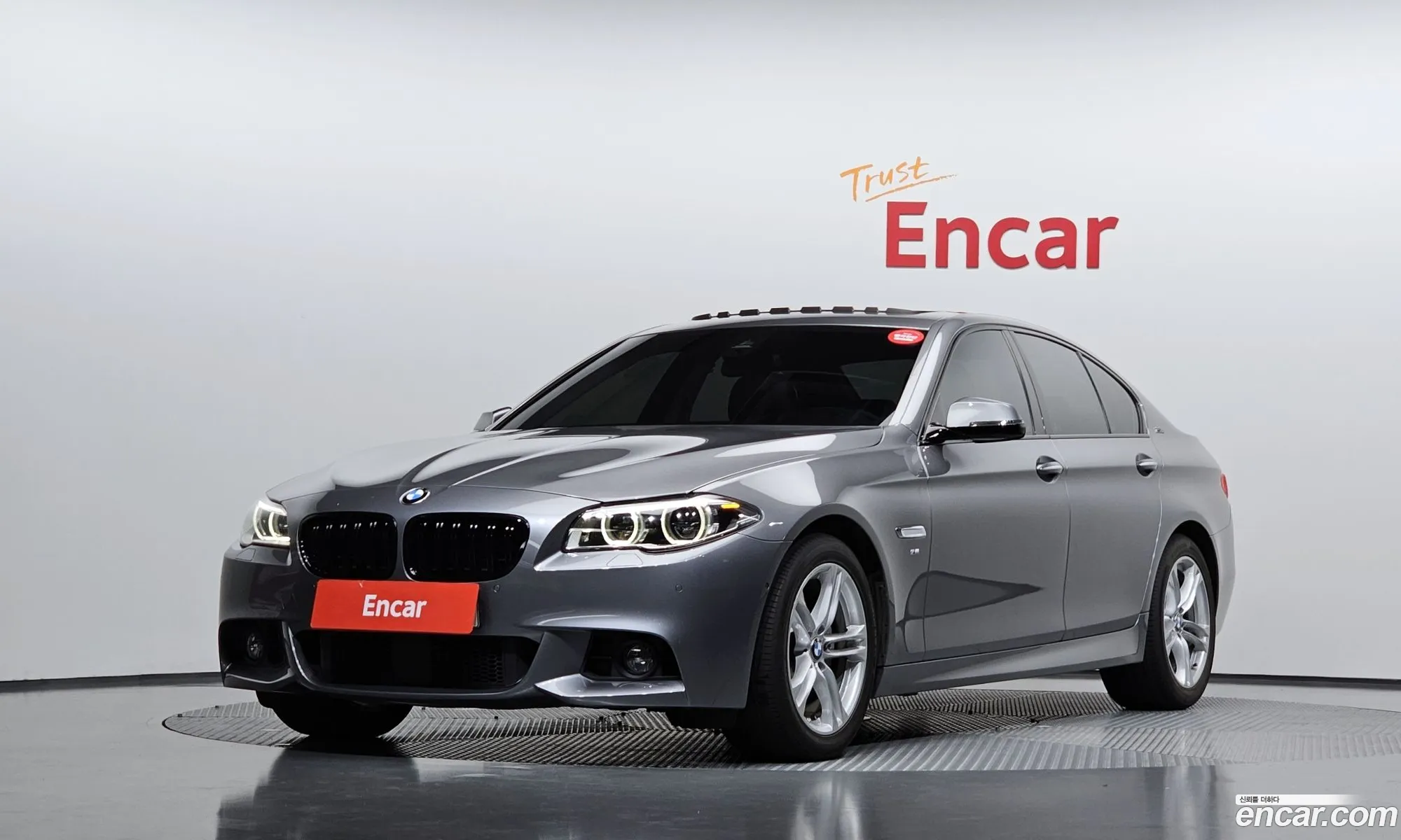 BMW 5 Series 2016 WBA5E5102GG209841 — 3