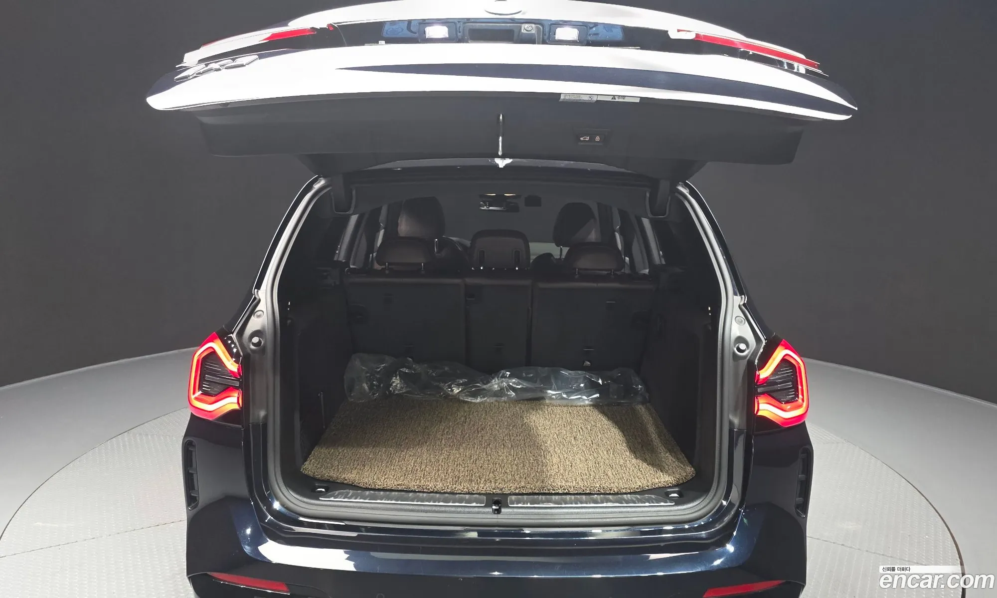 BMW iX3 2023 WBY41DU03PSA49015 — 16