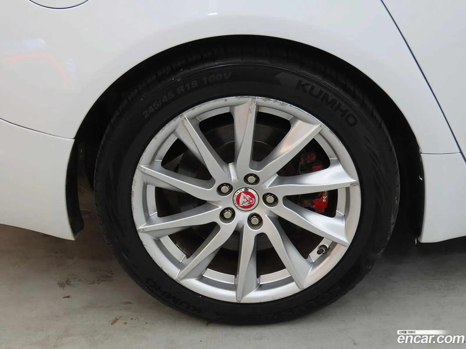 Jaguar XF 2015 — 11