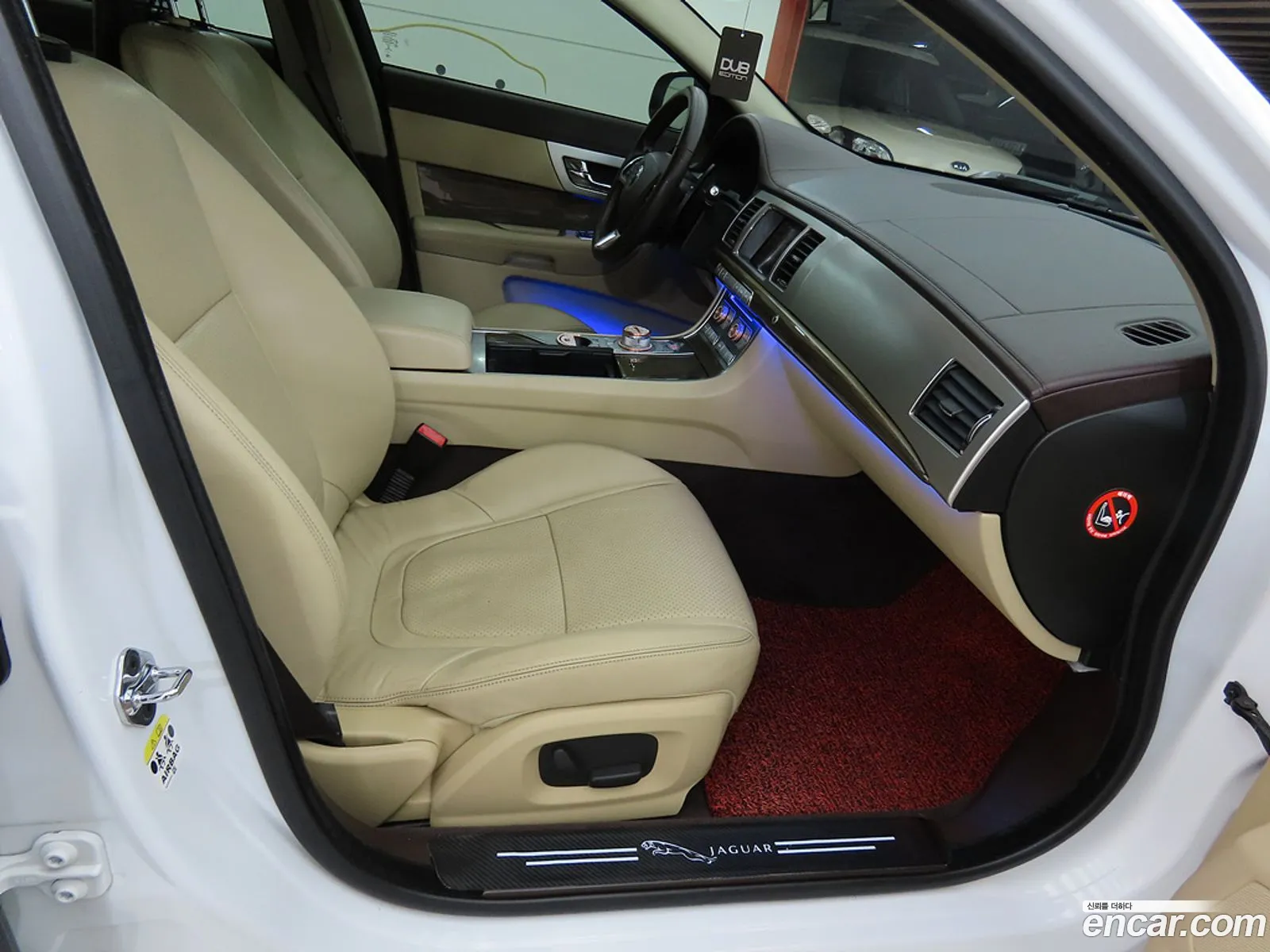Jaguar XF 2015 — 7