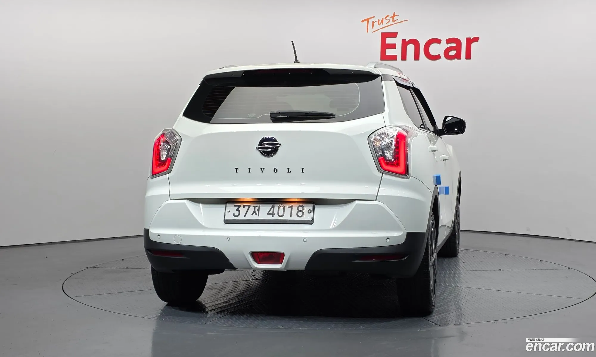 KG Mobility (SsangYong) Tivoli 2017 — 4