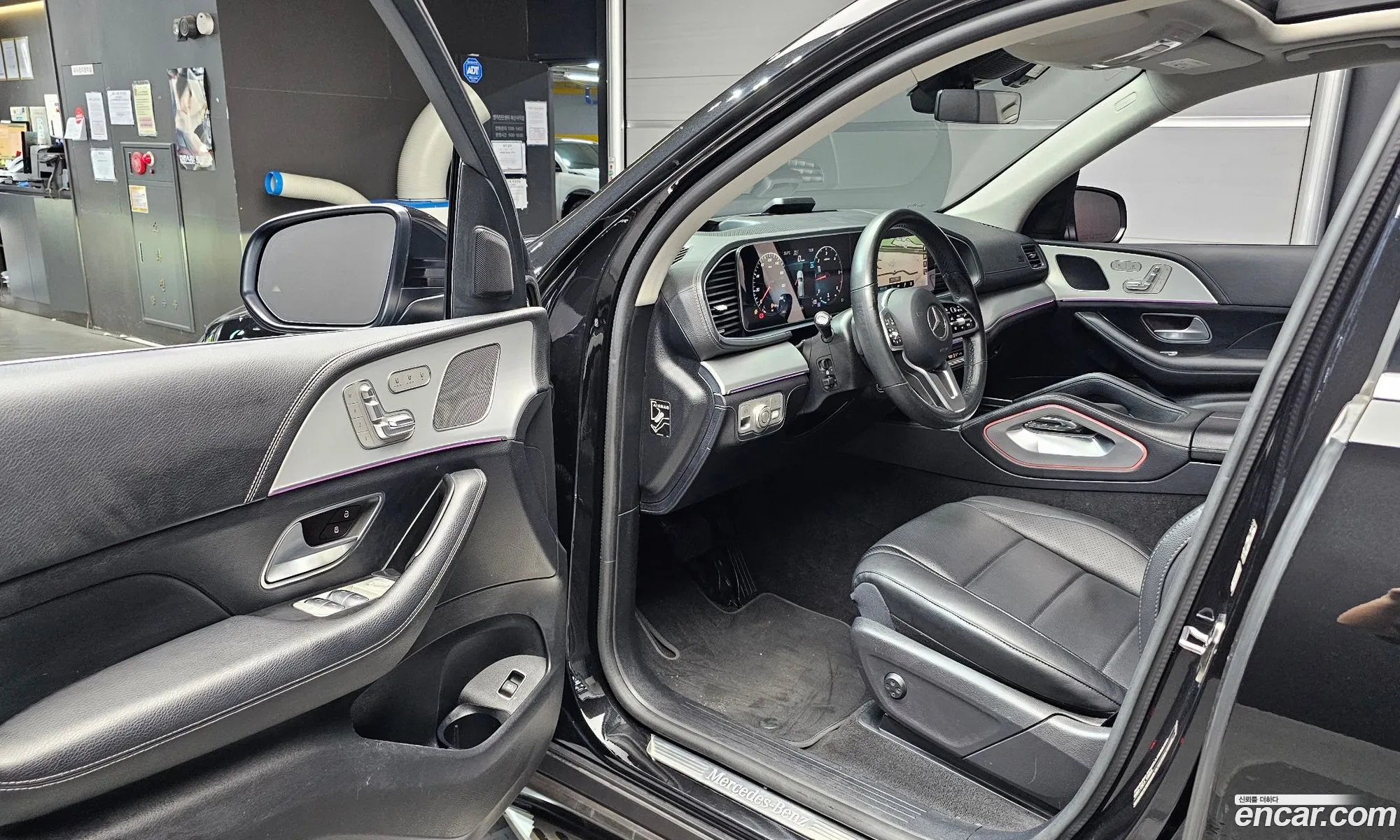 Mercedes-Benz GLE-Class W167 2021 — 28