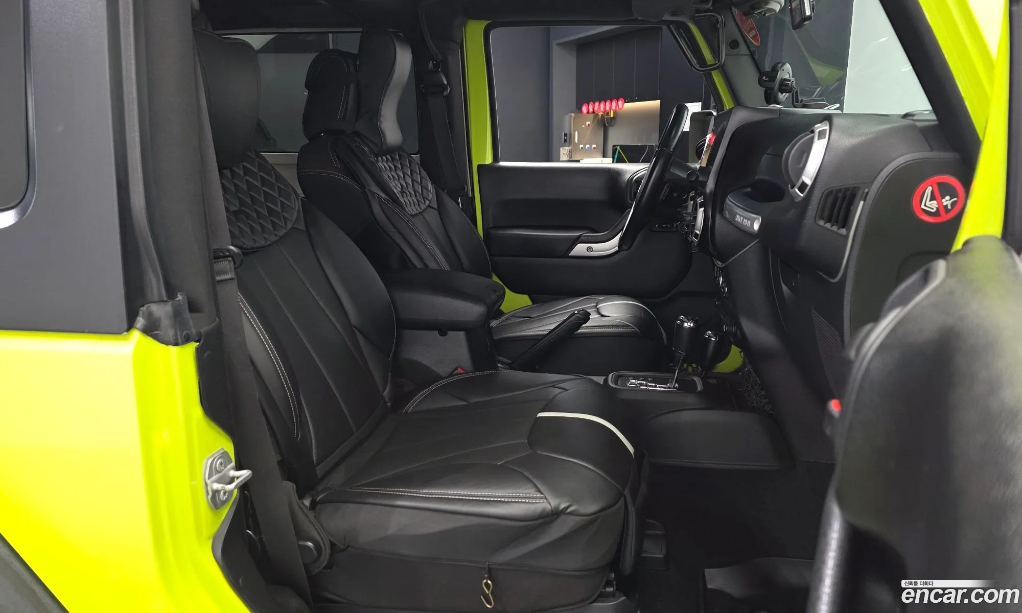 Jeep Wrangler 2016 1C4HJWCG0GL313232 — 15