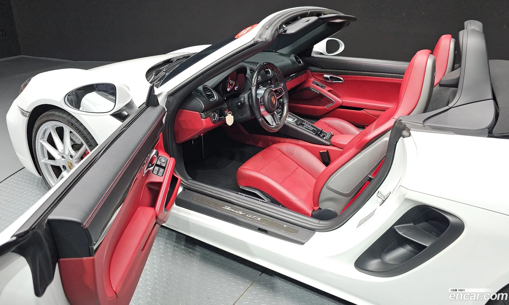 Porsche 718 Boxster 2021 WP0CD2989MS232418 — 22