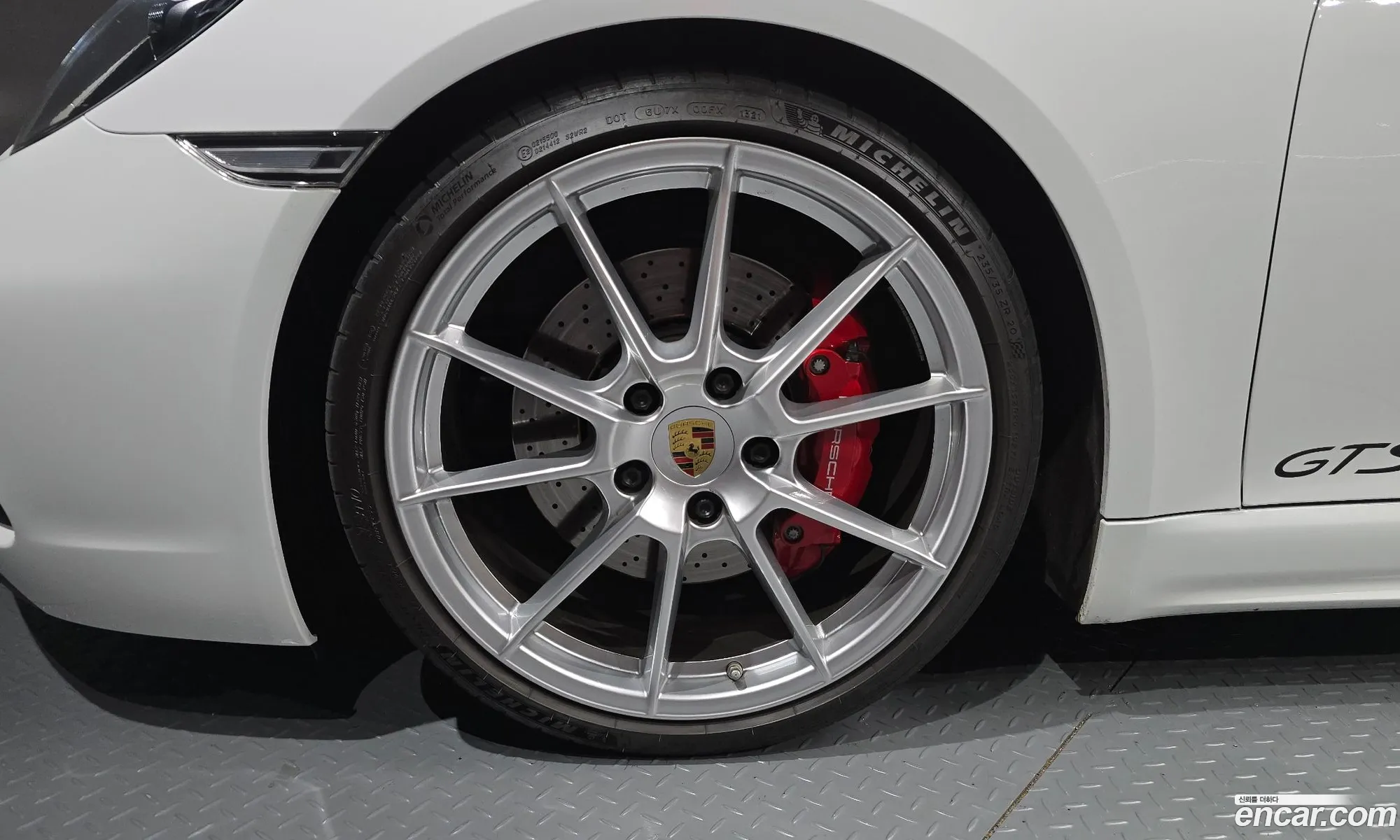 Porsche 718 Boxster 2021 WP0CD2989MS232418 — 17