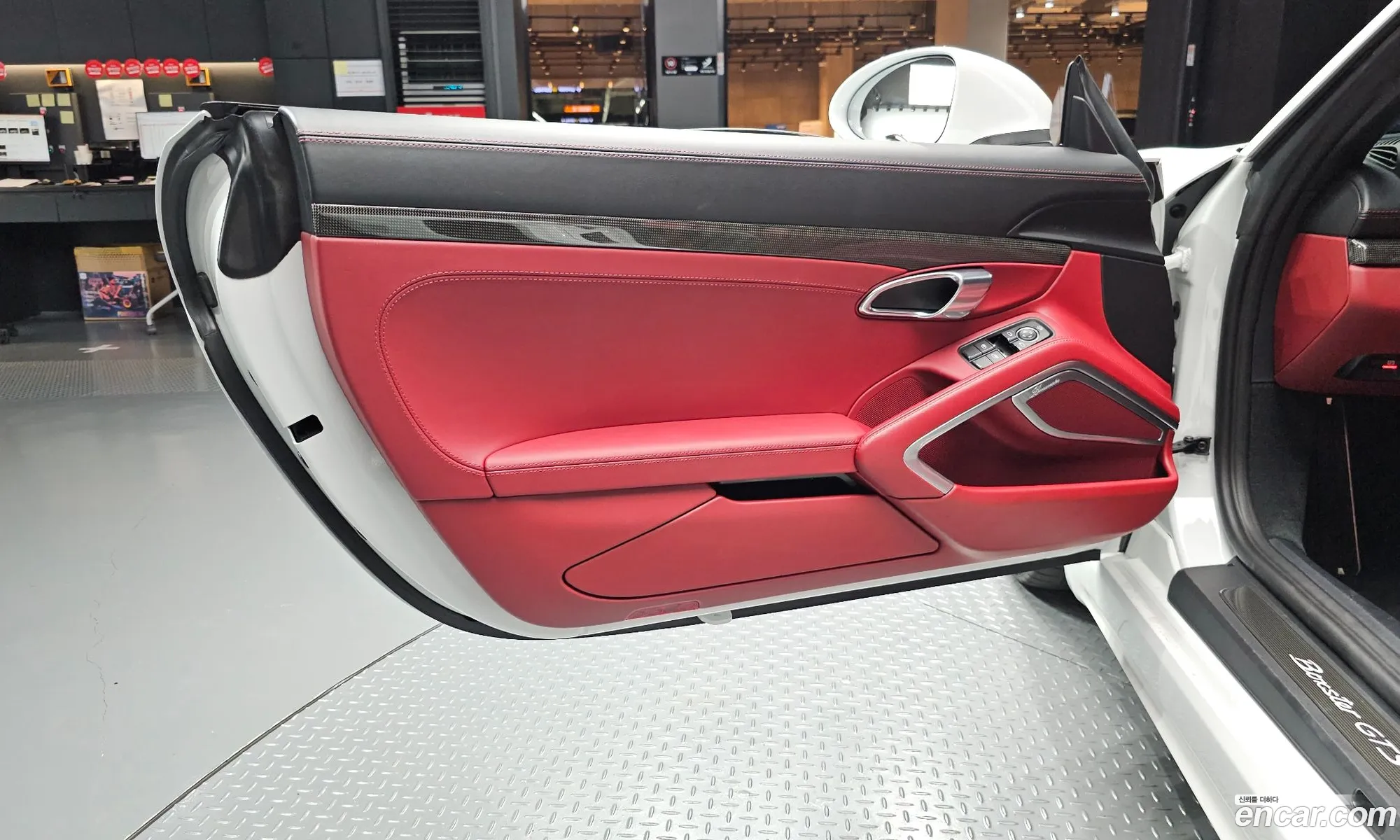 Porsche 718 Boxster 2021 WP0CD2989MS232418 — 8