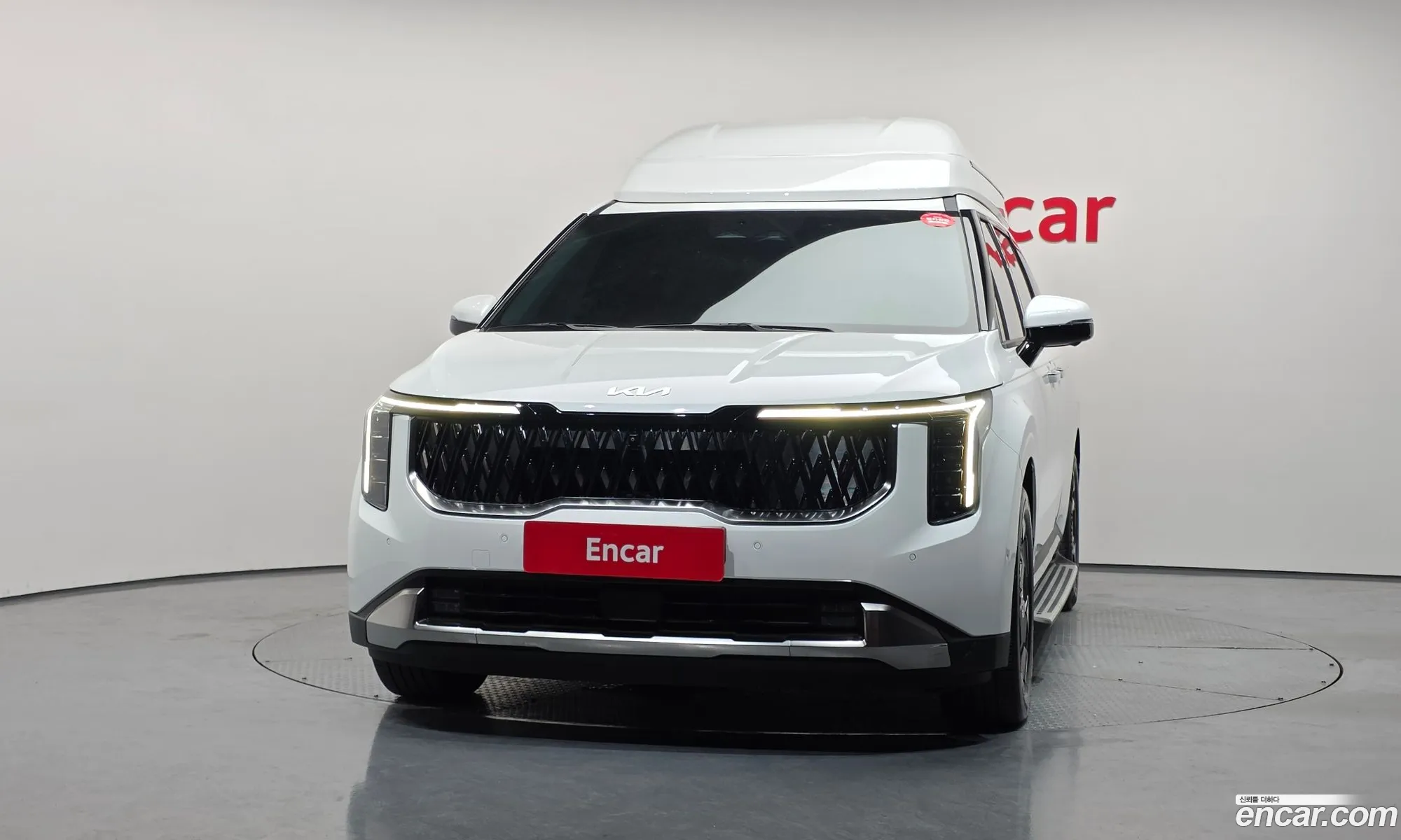 Kia Carnival 2024 — 3
