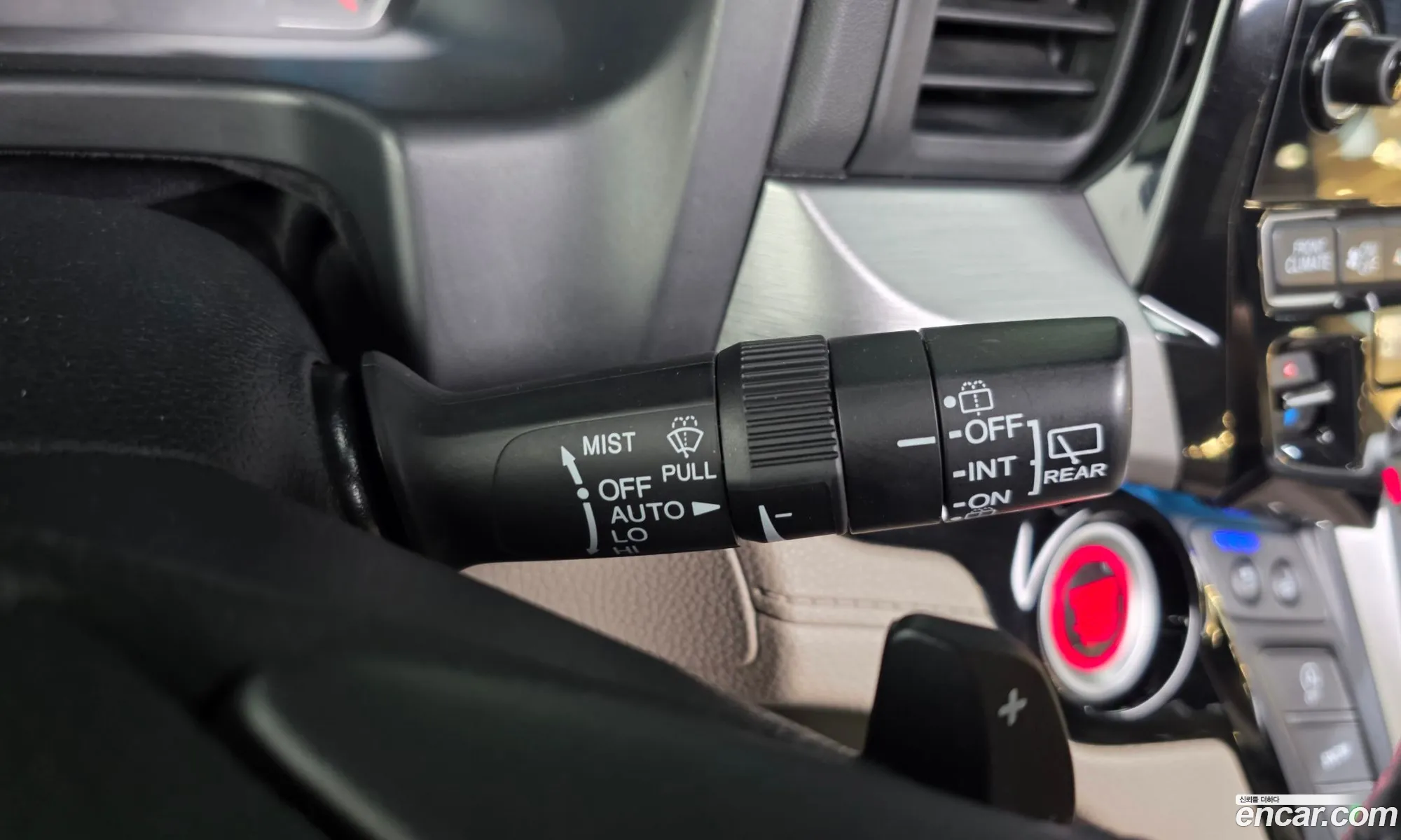 Honda Odyssey 2017 5KBRL6880JB600238 — 23