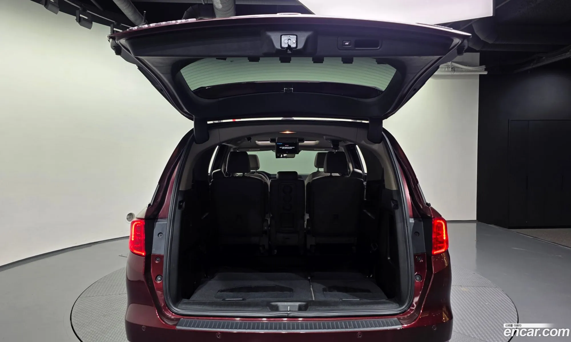Honda Odyssey 2017 5KBRL6880JB600238 — 19