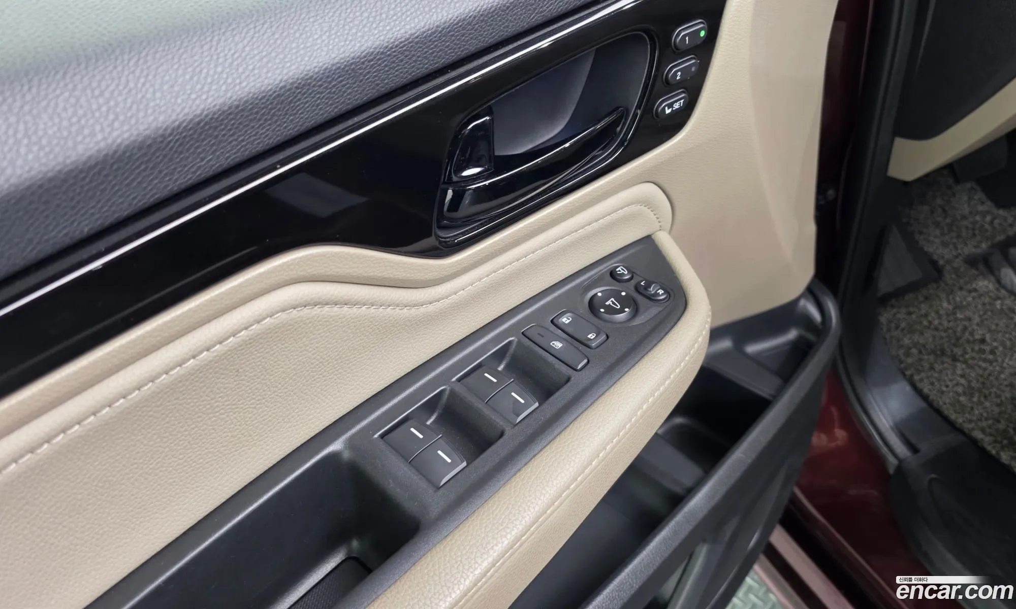 Honda Odyssey 2017 5KBRL6880JB600238 — 27