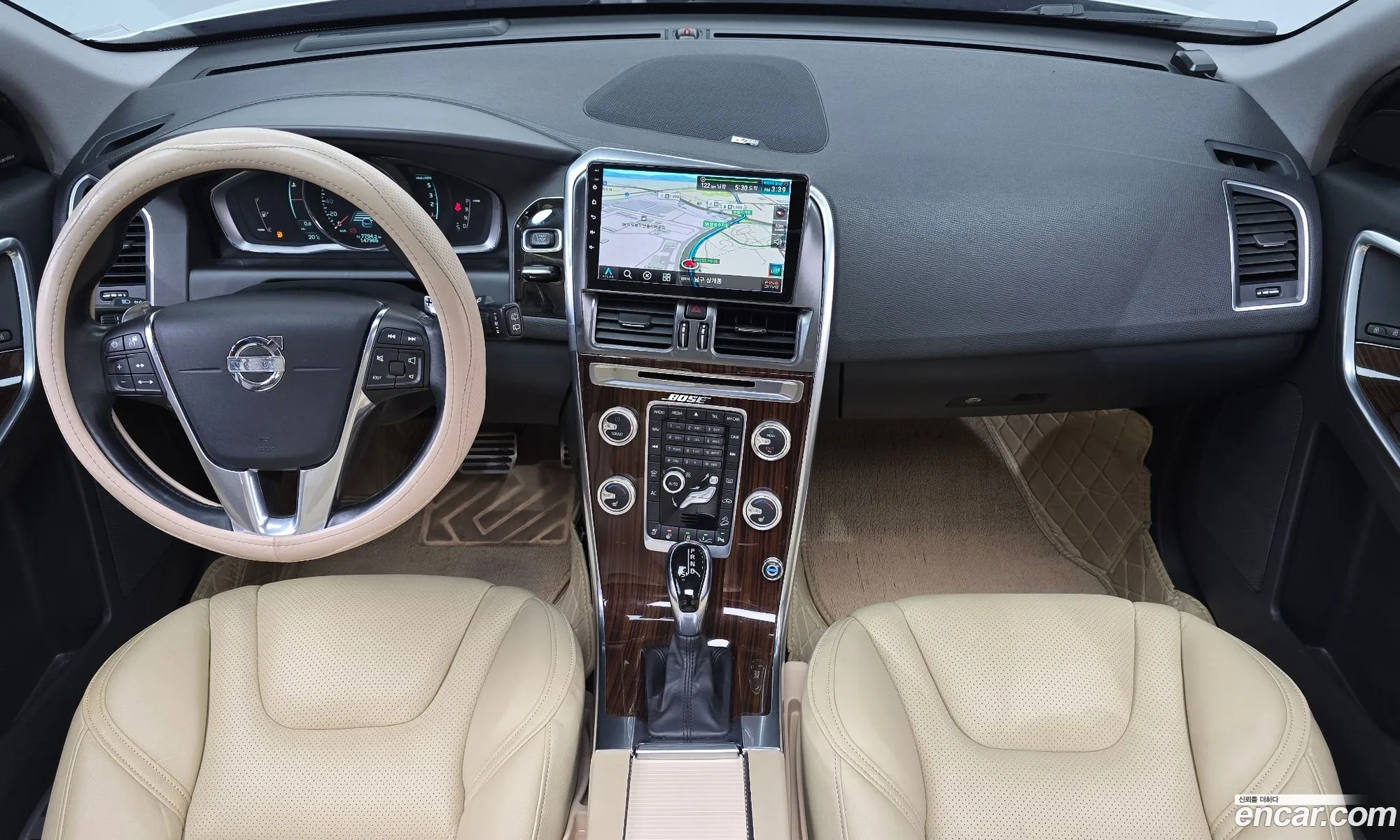 Volvo XC60 2013 YV1DZ82K6E2543336 — 2