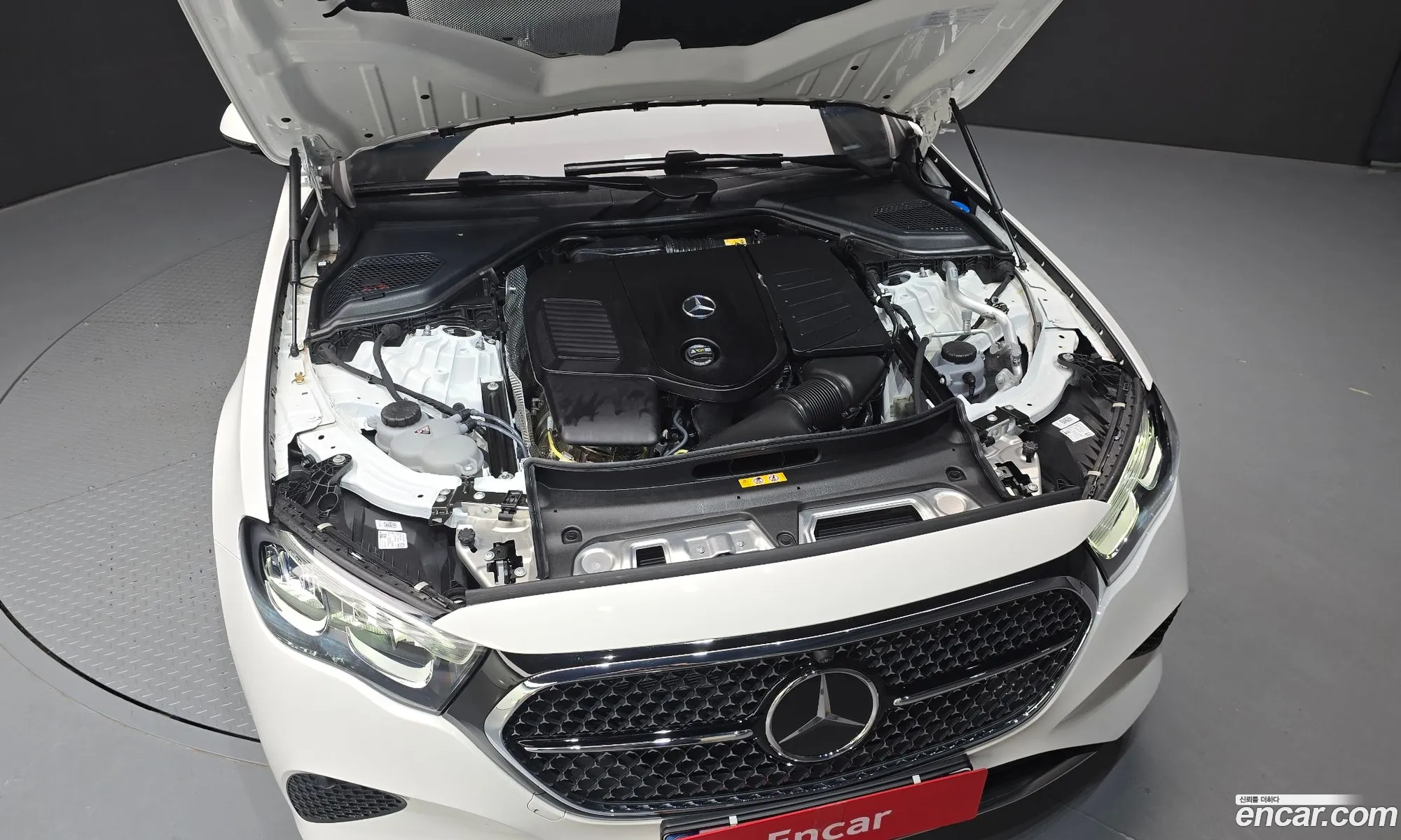 Mercedes-Benz E-Class W214 2025 — 6