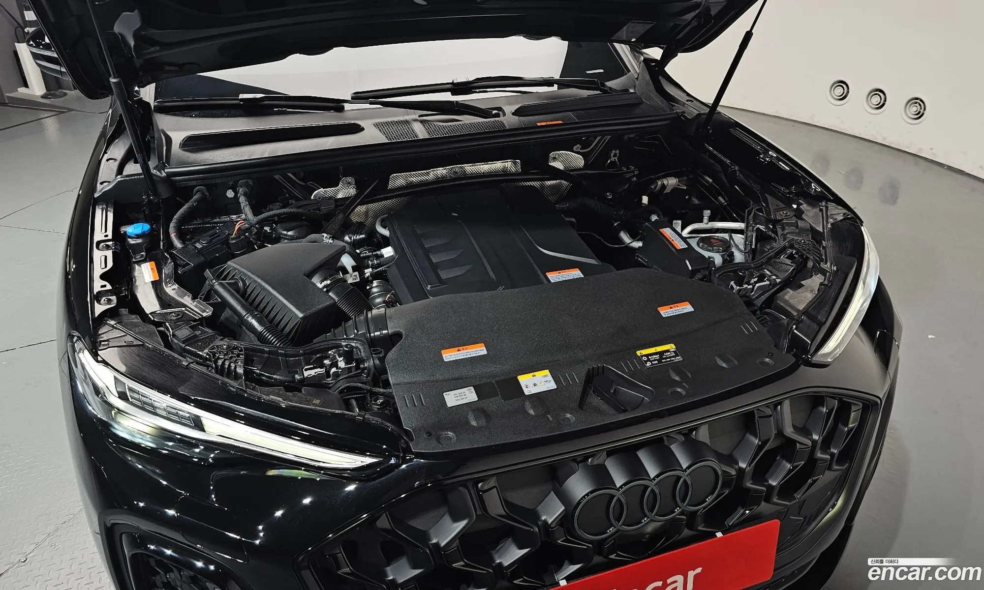 Audi Q5 2025 WAUZZZGU3S2143202 — 31