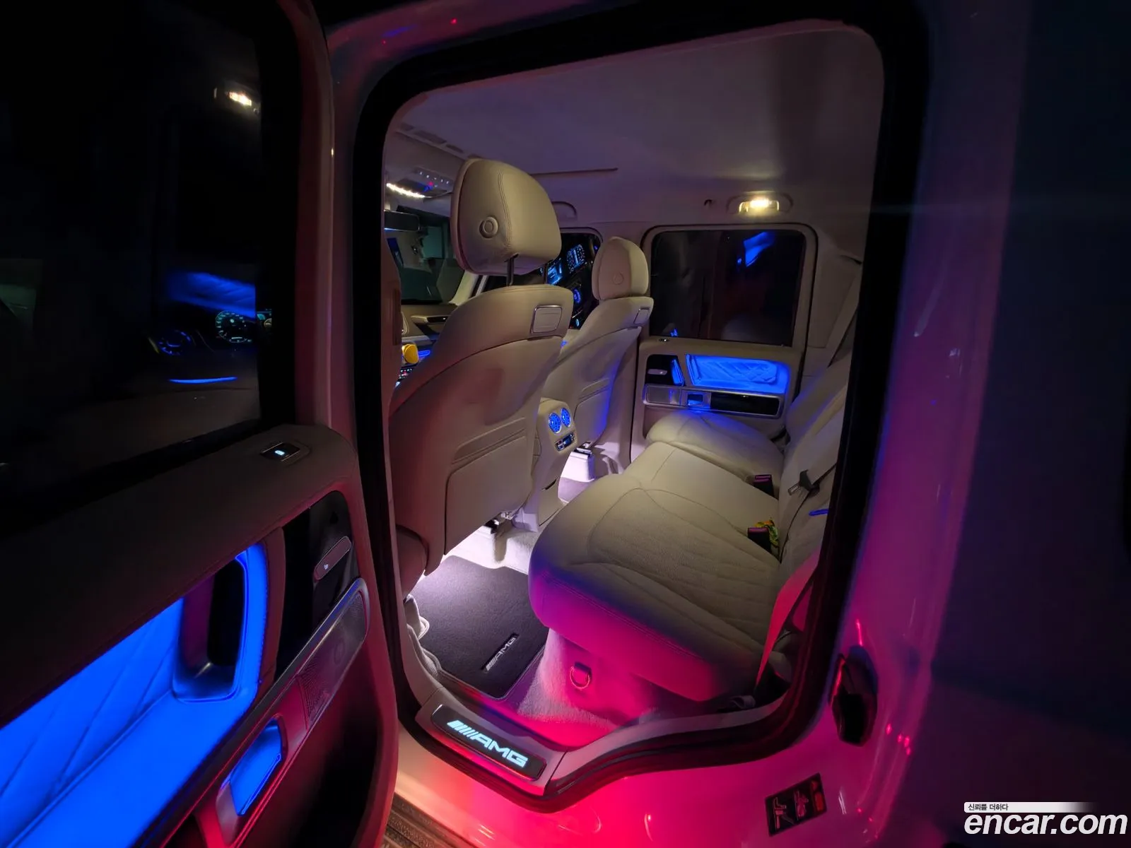 Mercedes-Benz G-Class W463b 2024 — 10