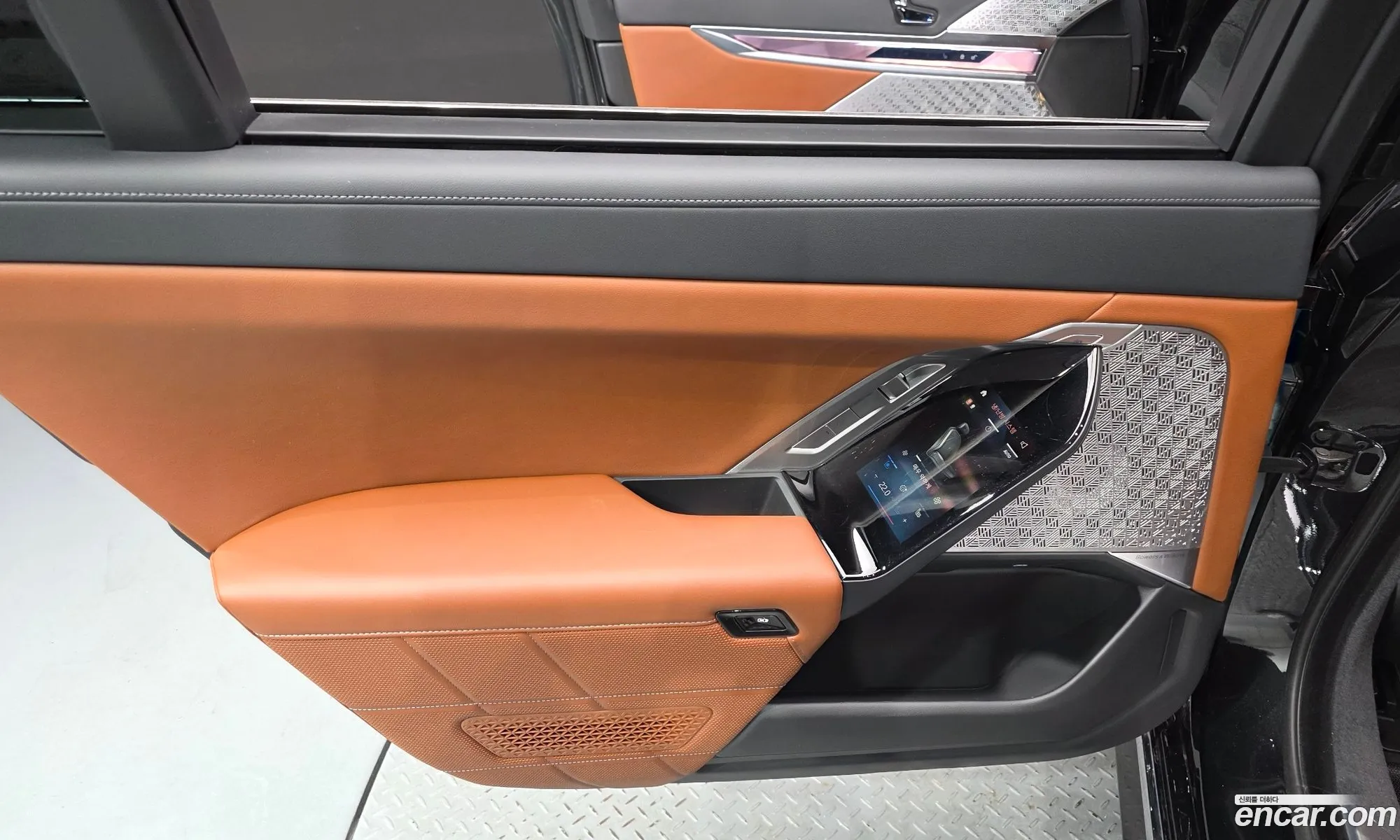 BMW i7 2023 — 10