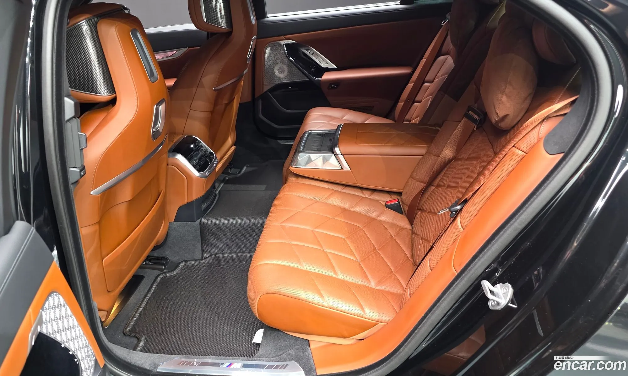 BMW i7 2023 — 6