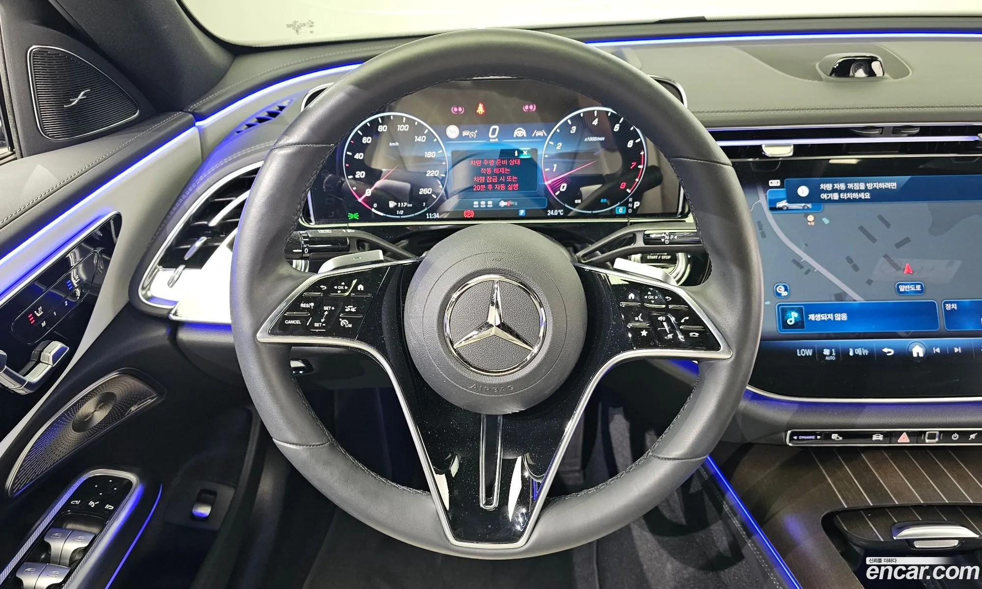 Mercedes-Benz E-Class W214 2025 — 3