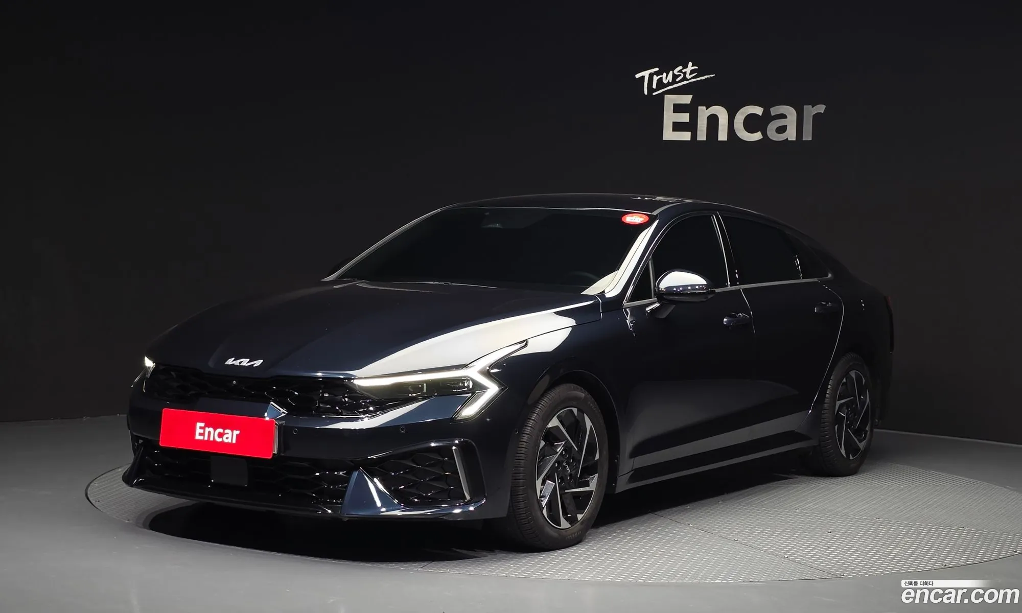 Kia K5 Hybrid 2024 — 3