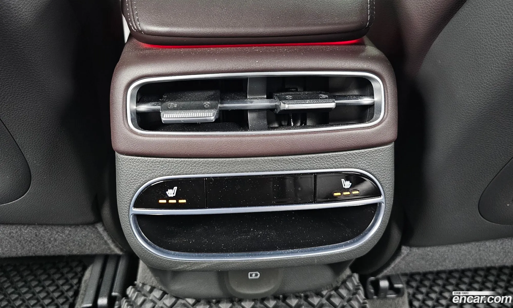 Genesis GV70 2021 — 6